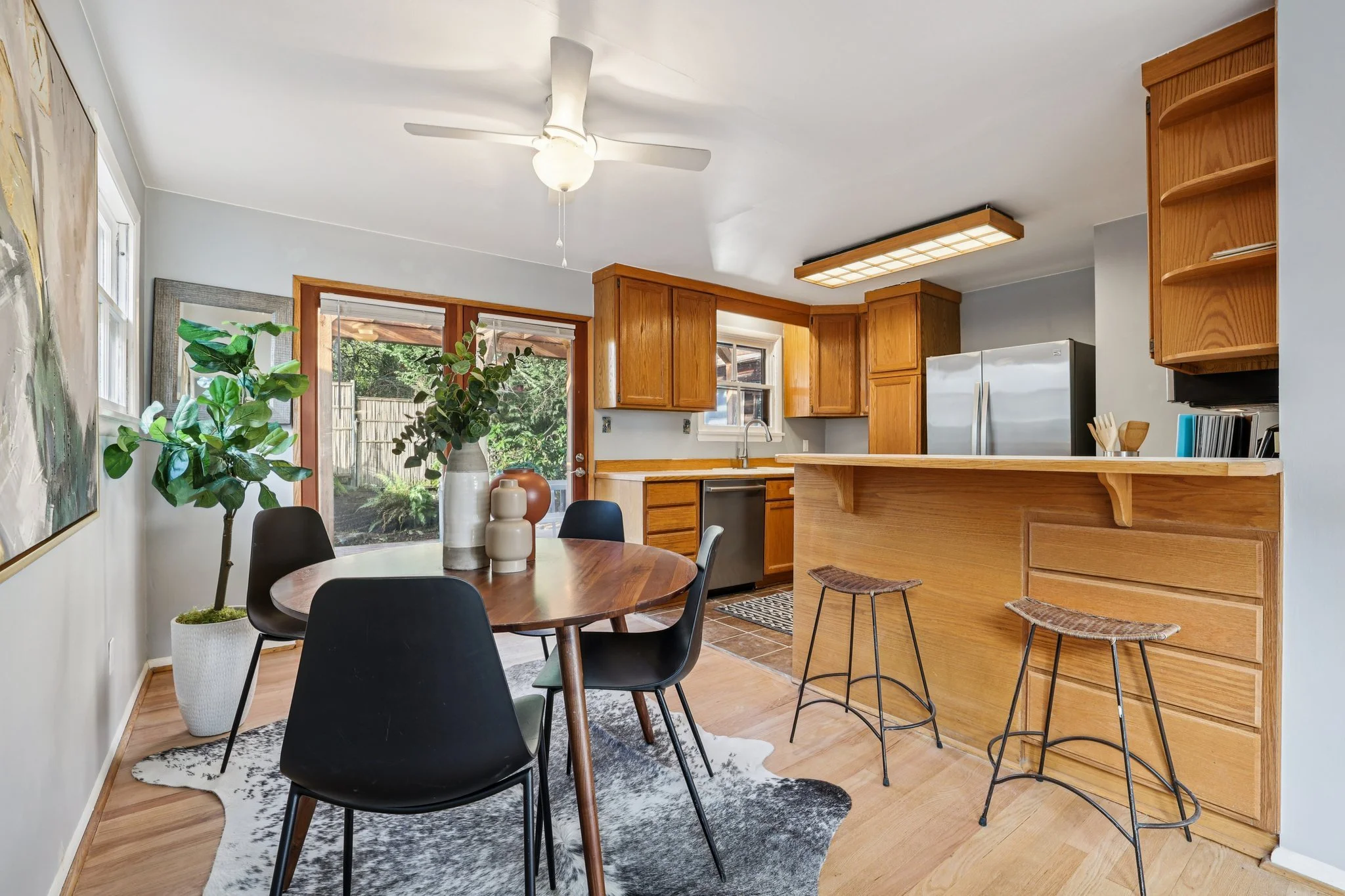 9-web-or-mls-10219 15th Ave-S1401-028.jpg