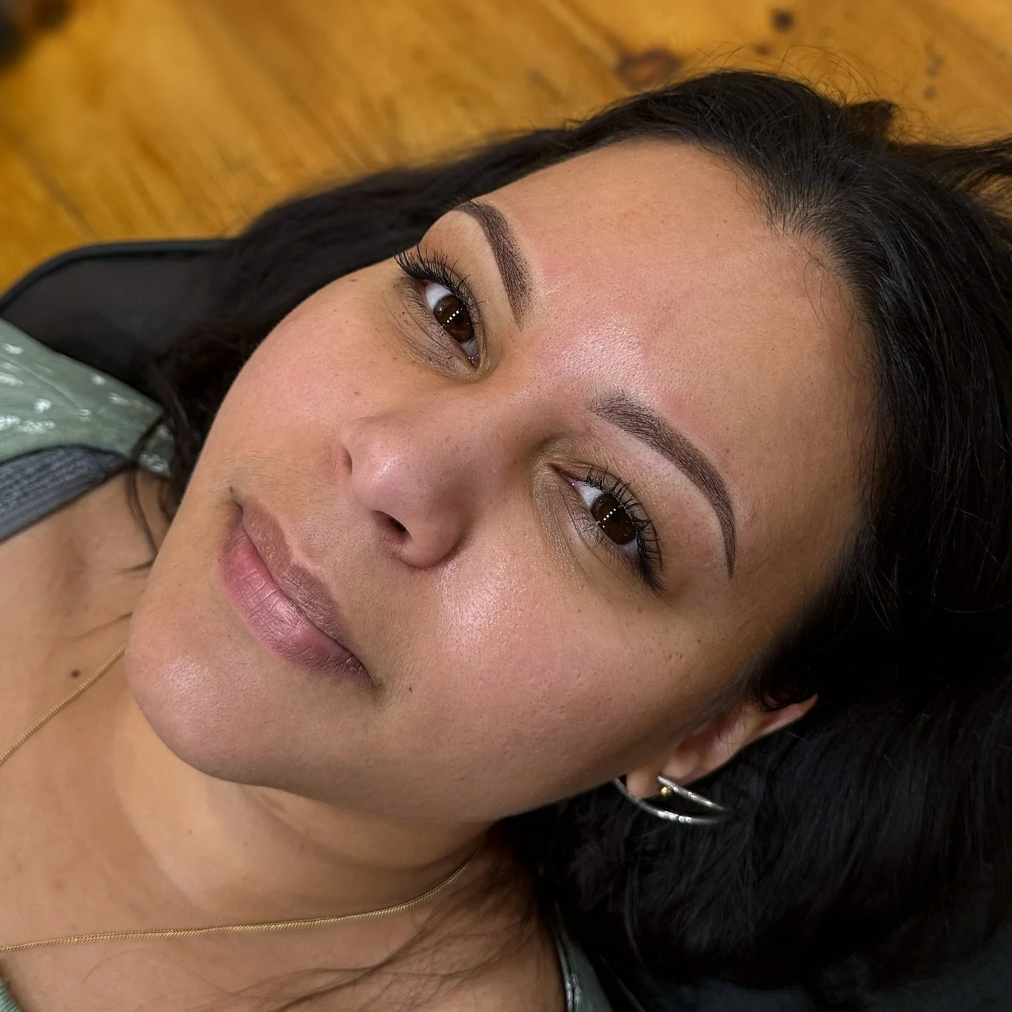 Naturally filled in and crisp 🧼 

Thank you for your trust 🤍

Products used:
&bull; @lipigmentsglobal @girlzinkstudio Pigments in &ldquo;Ebony brown&rdquo; + &ldquo;Navajo Brown&rdquo;
&bull; Ultra Duration throughout the service - this also create