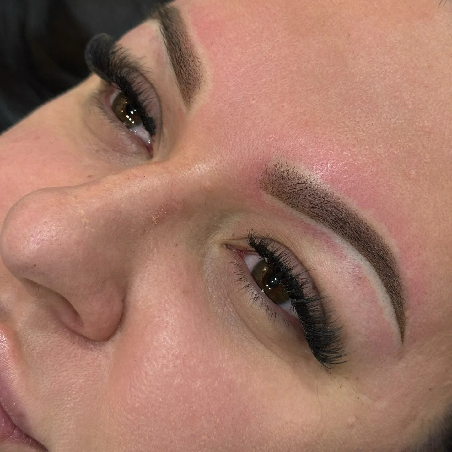 Up close and personal 🔎

This beautiful client had previous work from elsewhere that we covered with a beautiful new powder brow ✅

Products used:
&bull; @lipigmentsglobal @girlzinkstudio Pigments in &ldquo;Navajo Brown&rdquo; + &ldquo;Dark Toffee&r