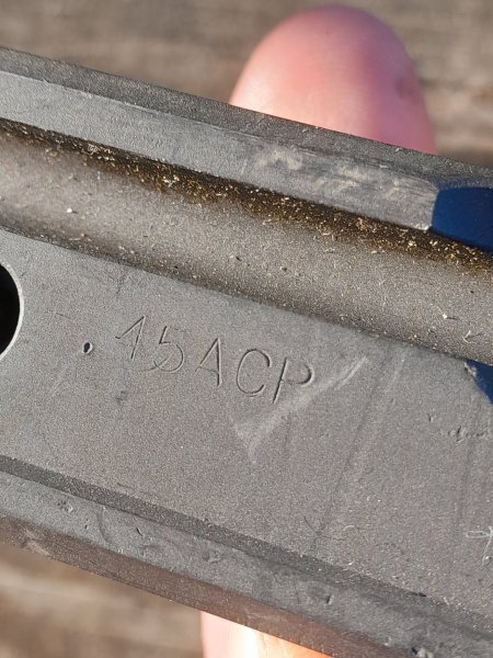 3UZI.jpeg