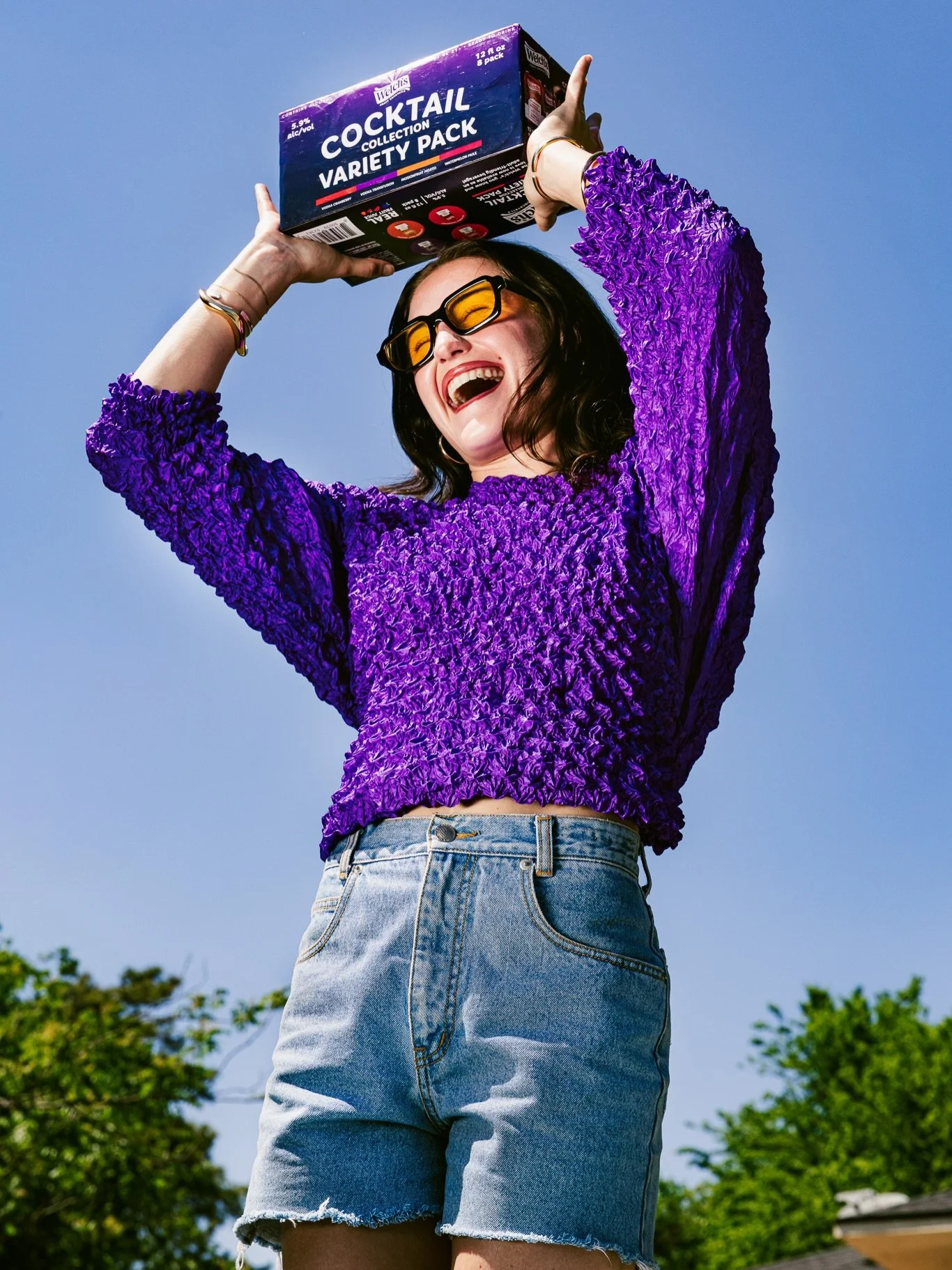 It&rsquo;s giving... 📻💜🎶 🍇 
Swipe to see the OG inspo. 👉 Who did it better? 
When @welchscocktails told us they were leaning into the nostalgia look for their latest campaign, our inner 90s kids knew exactly what to do. ⚡️ 
And look, we know the