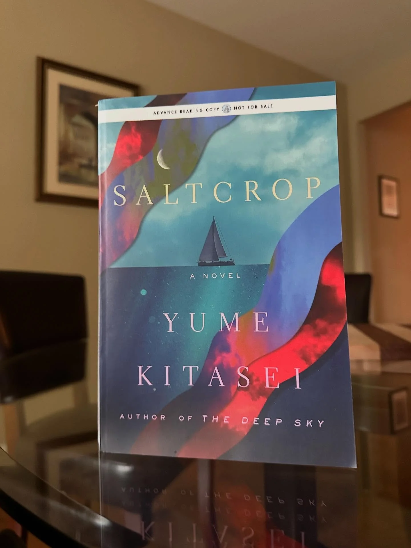 I was so lucky to get an advance copy of @yumewrites SALTCROP &mdash; out in bookstores today 🙌🏼⛵️ Set in a world where blight destroys crops, seas overtake cities, and mutations make animals unrecognizable, SALTCROP is an epic tale of two sisters,