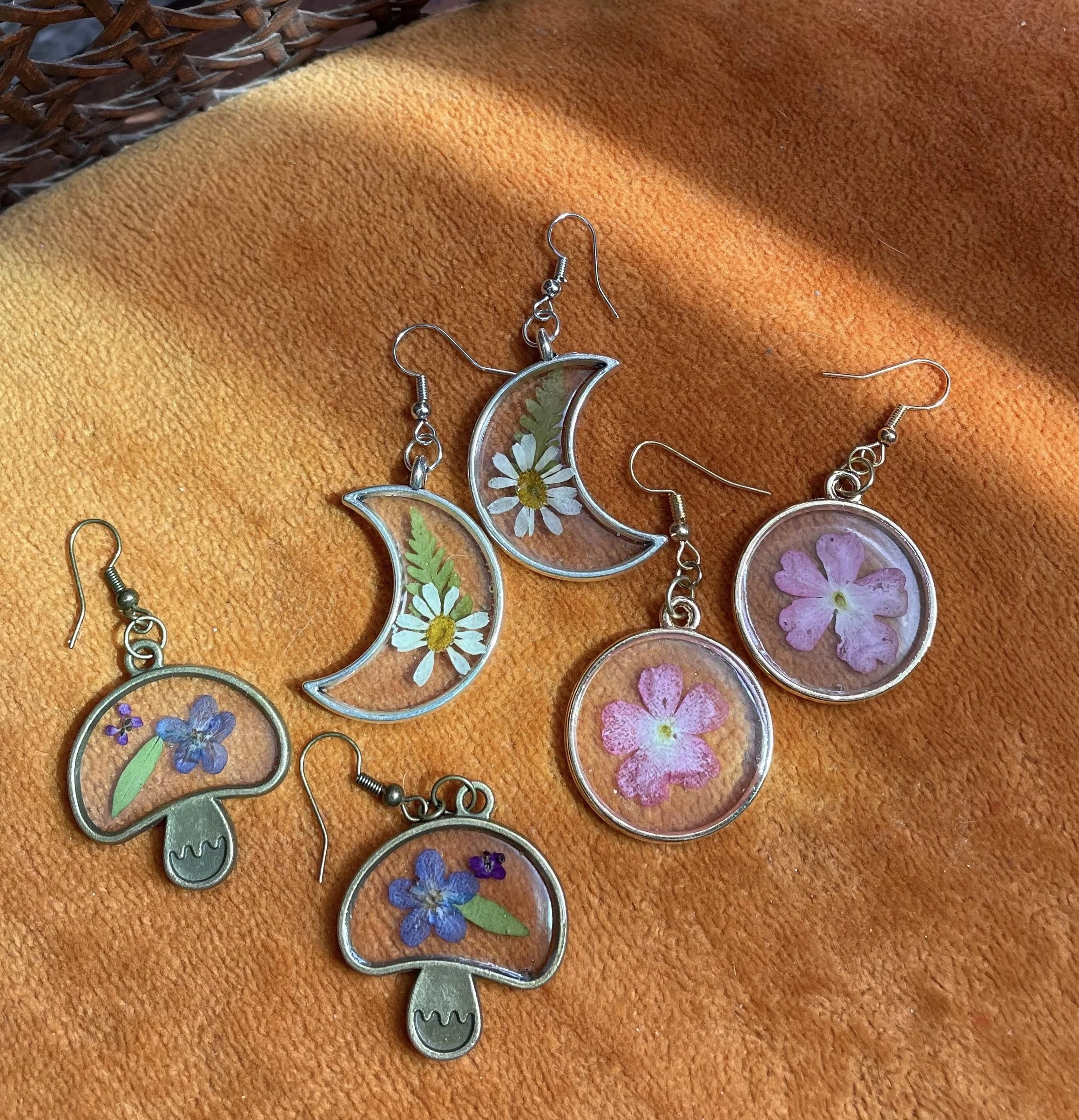 Classes + — Art Heads Emporium