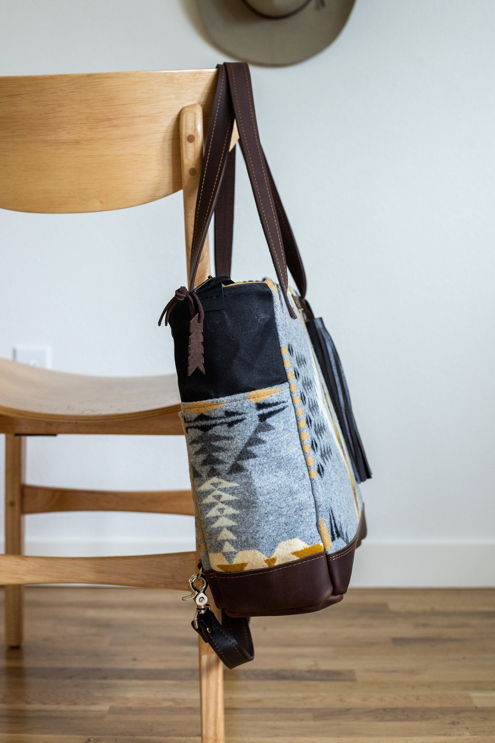 https://i.etsystatic.com/7688207/r/il/0813b8/3884974144/il_fullxfull.3884974144_tuu9.jpg