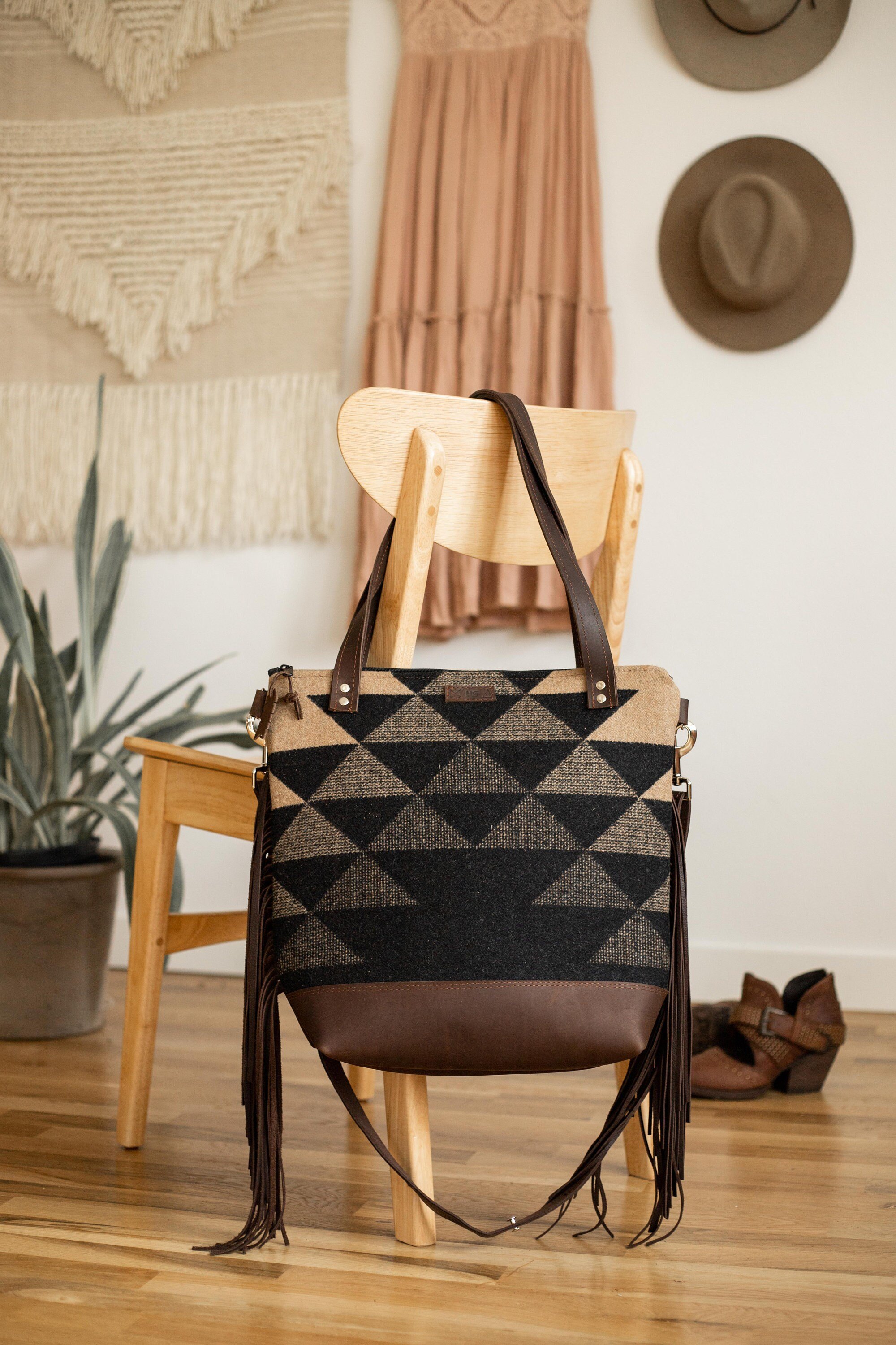 https://i.etsystatic.com/7688207/r/il/9ca2fa/3742639751/il_fullxfull.3742639751_pw2z.jpg