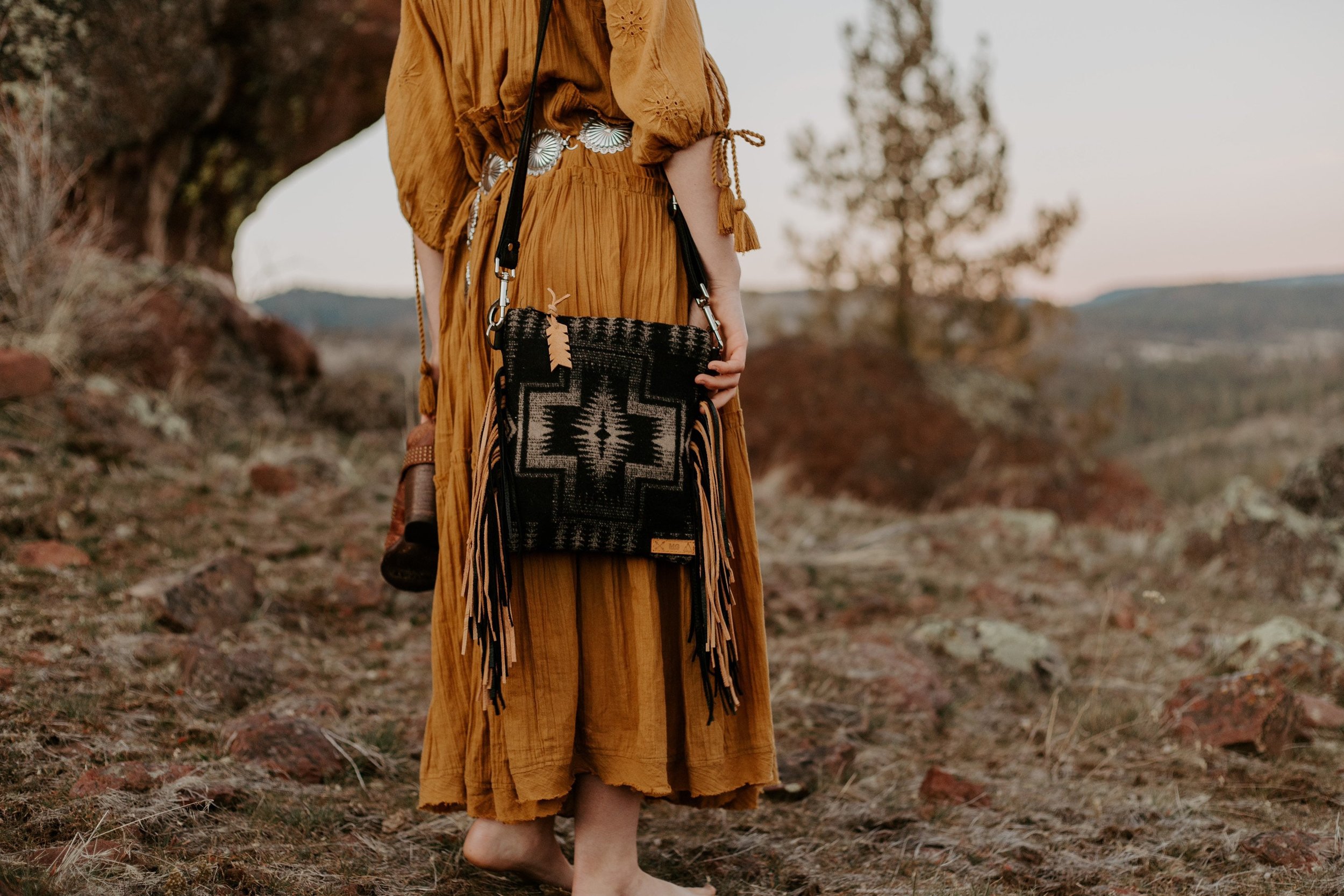 https://i.etsystatic.com/7688207/r/il/4ea34b/3857825521/il_fullxfull.3857825521_pev1.jpg