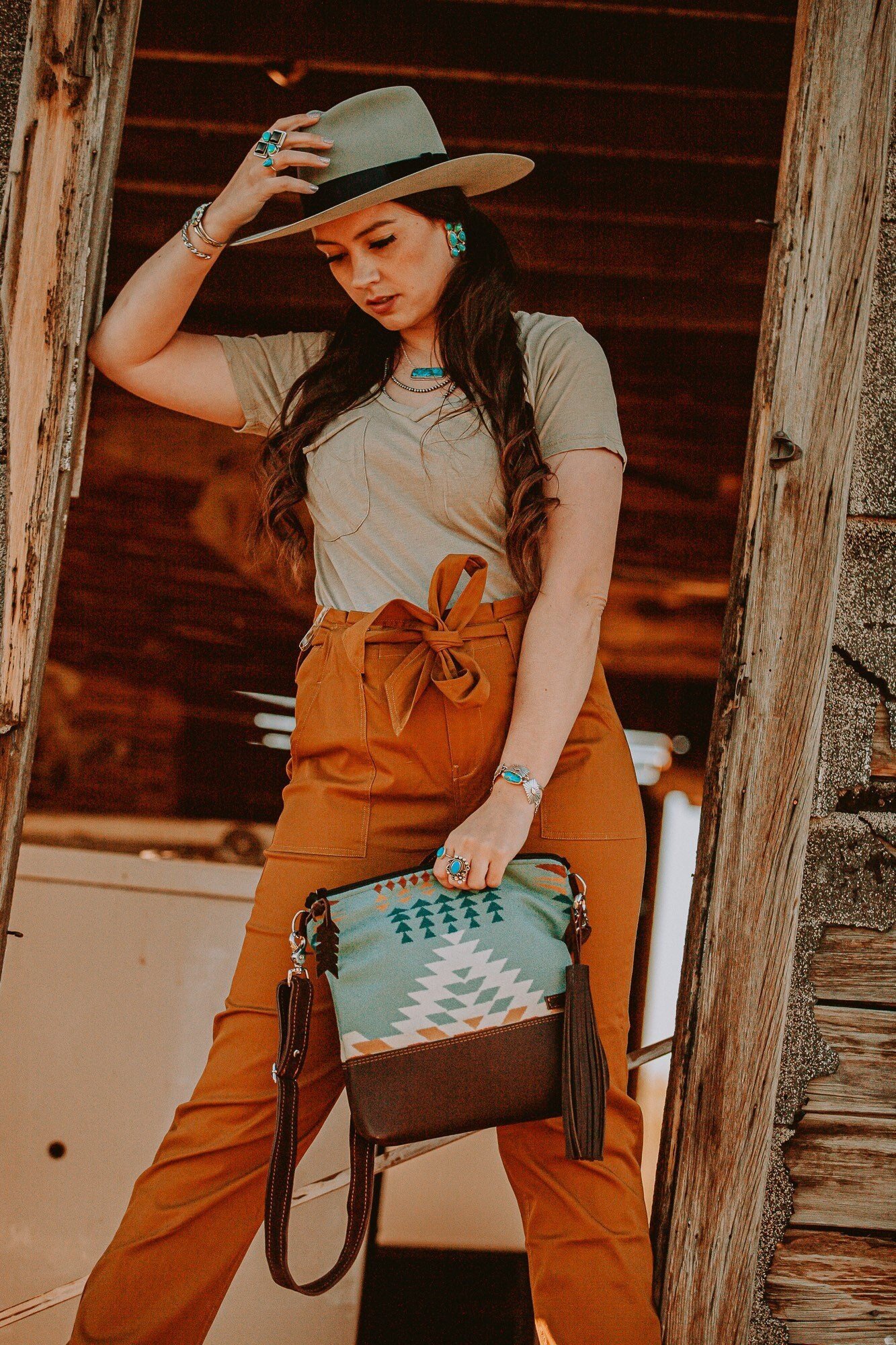 https://i.etsystatic.com/7688207/r/il/480e71/3641792970/il_fullxfull.3641792970_958s.jpg