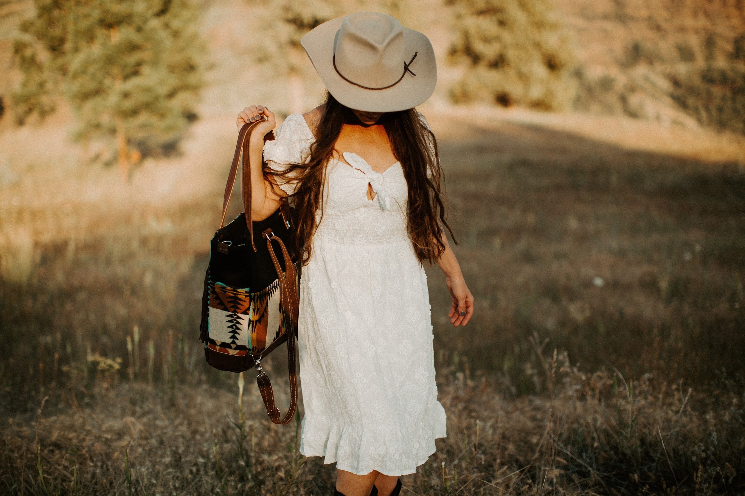 https://i.etsystatic.com/7688207/r/il/4841c1/2428807060/il_fullxfull.2428807060_9jde.jpg