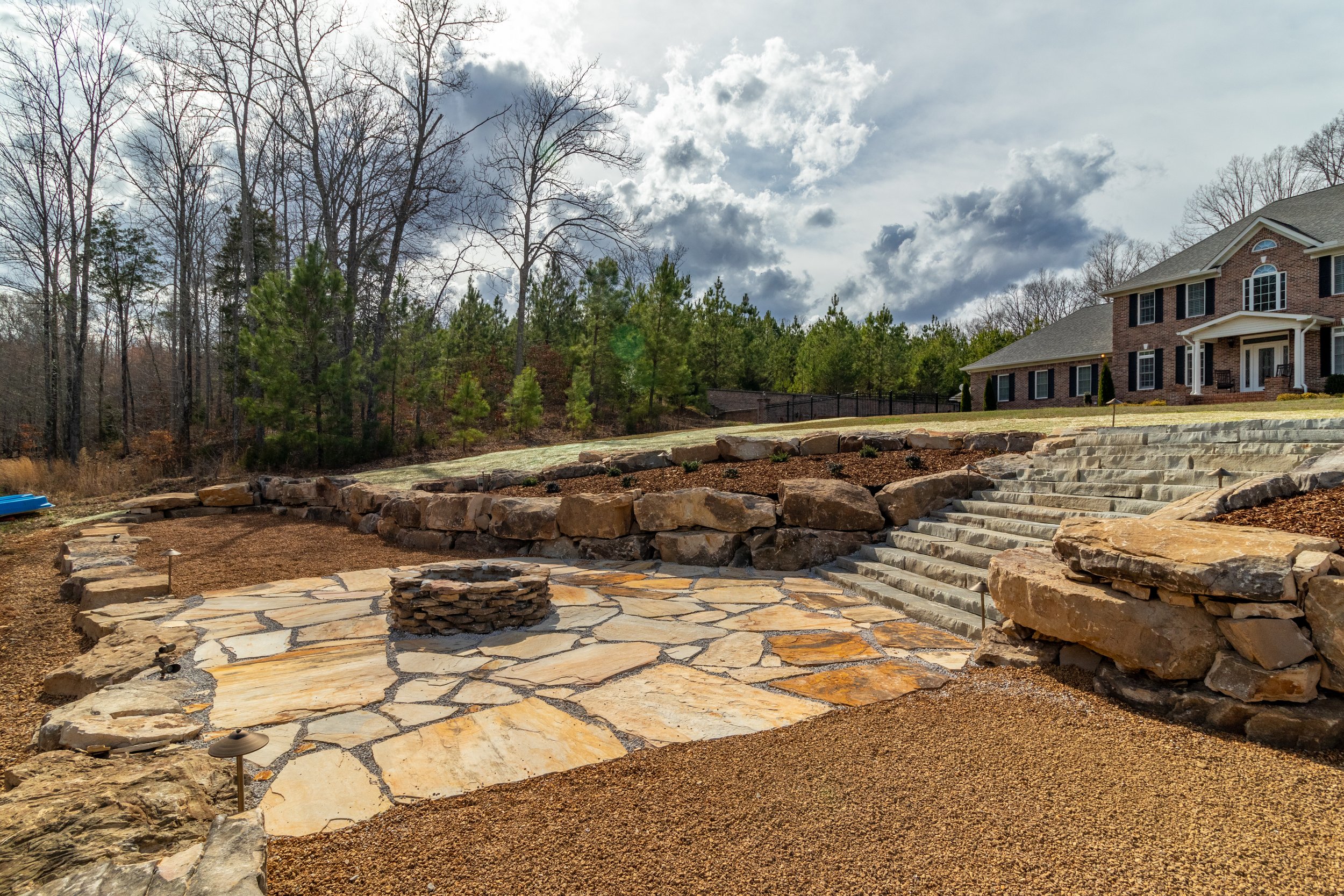 Fire pit &amp; retaining wall in Thompson's Station TN