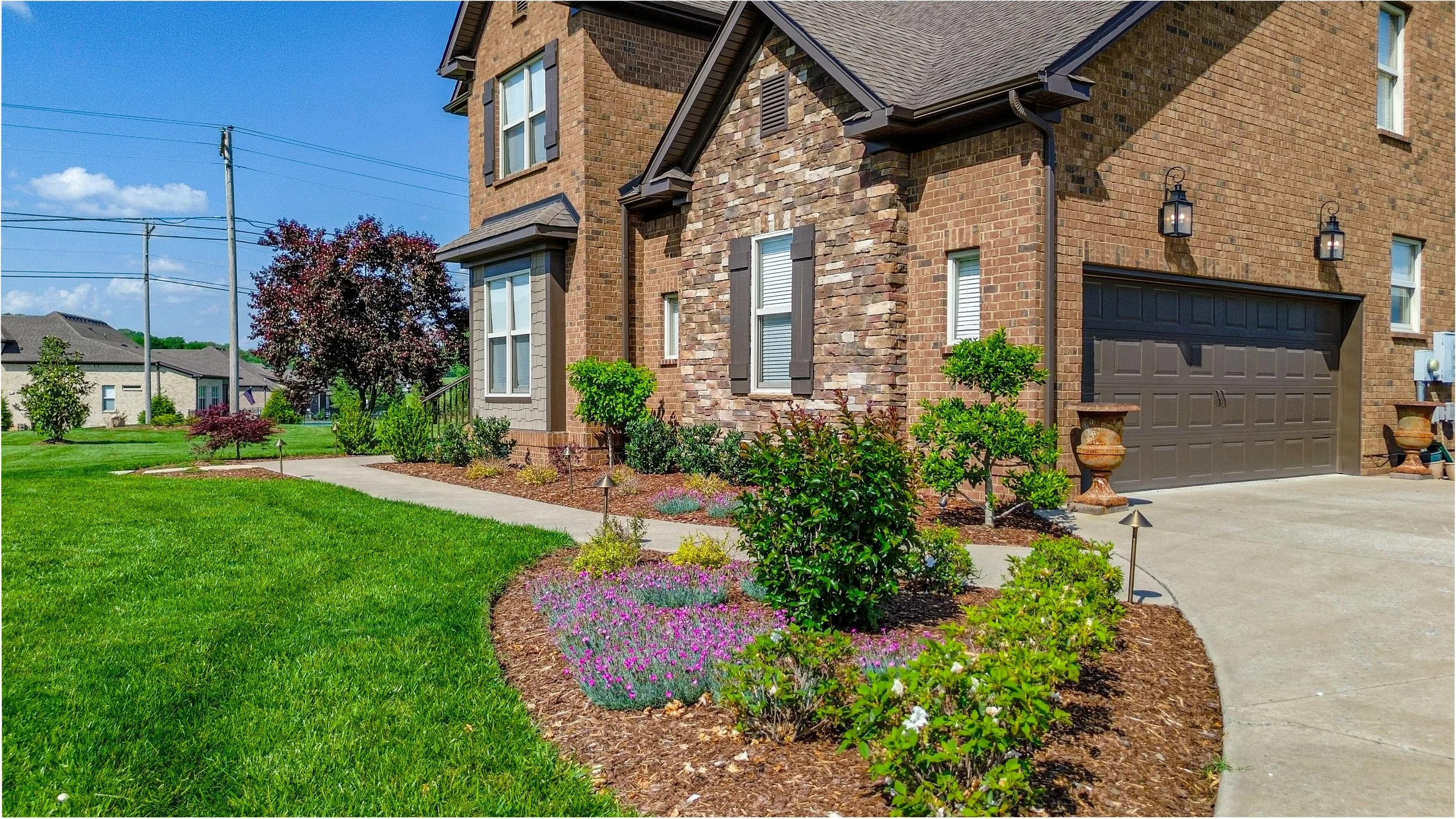 outdoor lighting company