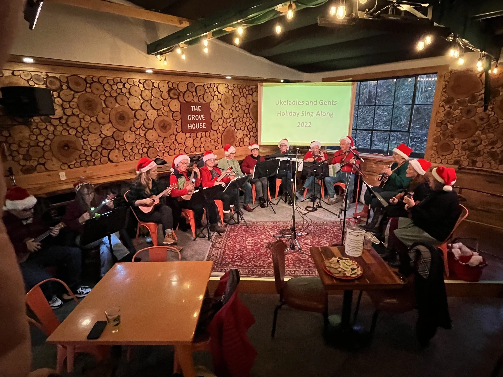 HOLIDAY SING-A-LONG w/the MARIPOSA UKULELE ENSEMBLE
