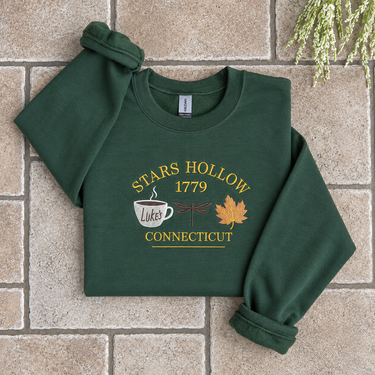 Gilmore Girls - Stars Hollow "Luke's" - Embroidered Sweatshirt
