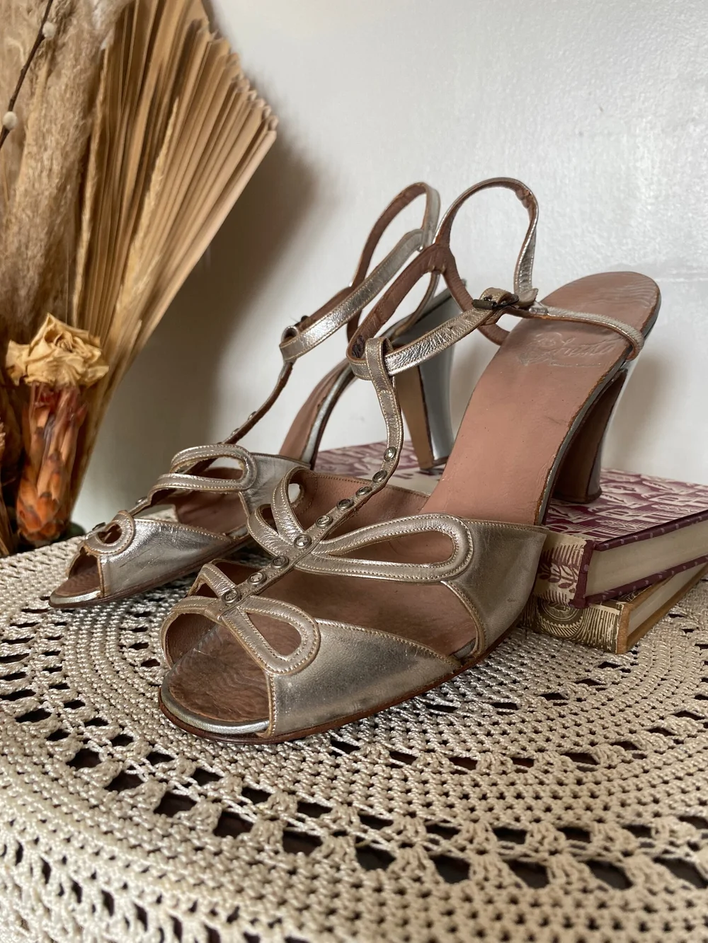 Silver cocktail best sale shoes