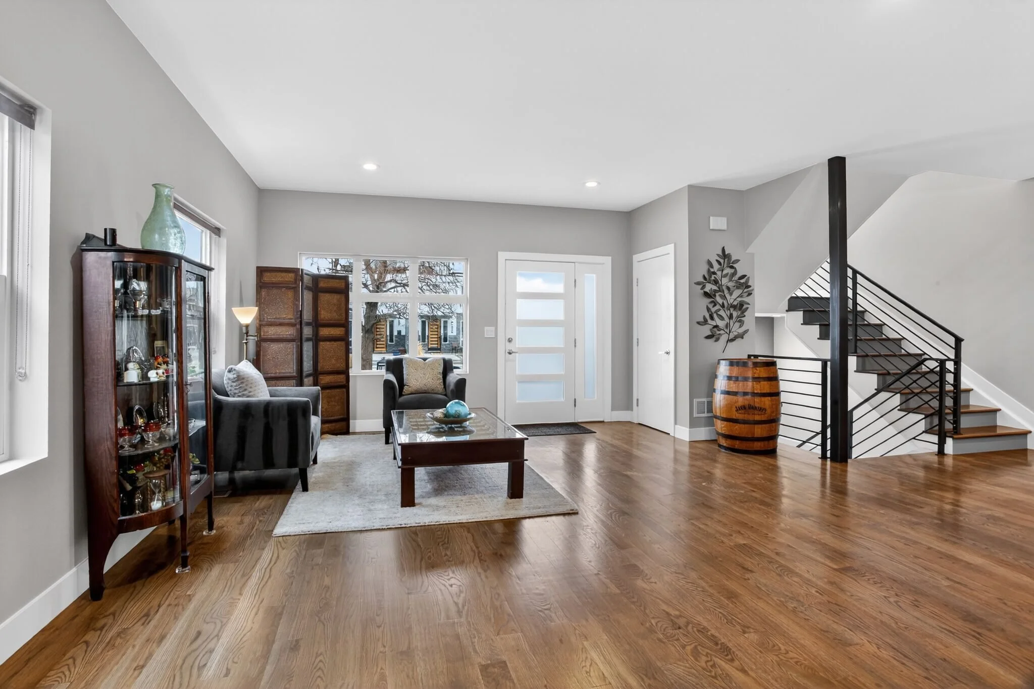 0002 2-002-002-2048x1365.jpg