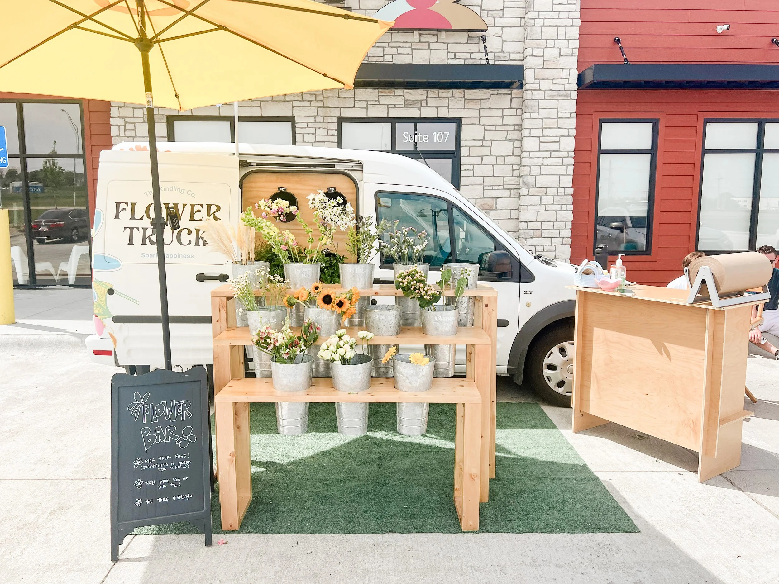 Fall Harvest Market with Kindling Co. Flower Truck + Albany &amp; Avers