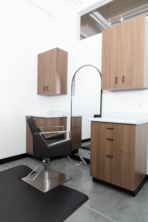 Bon Vivant Salon Suites