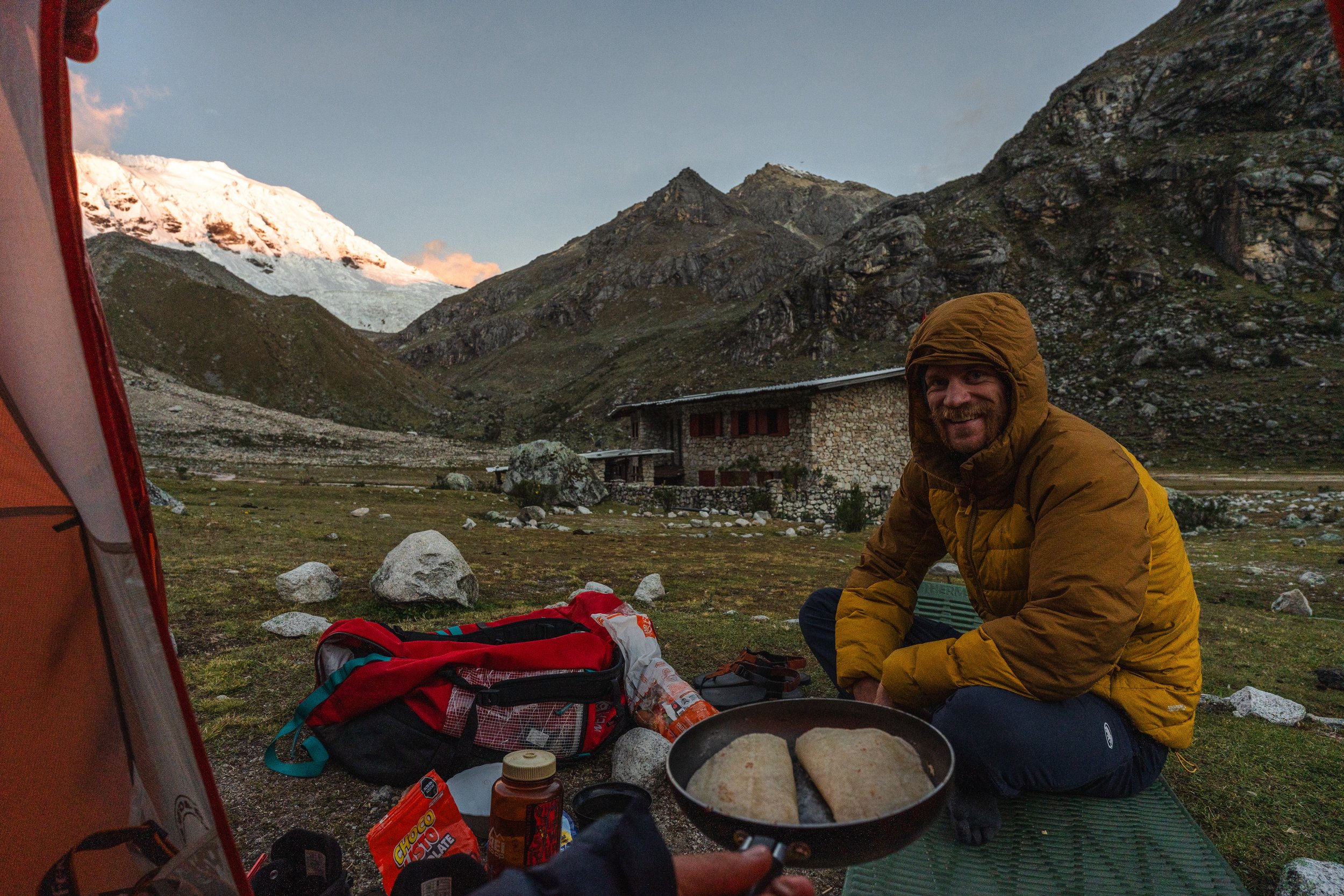 Mountain pizzas at Refugio Ishinca base camp