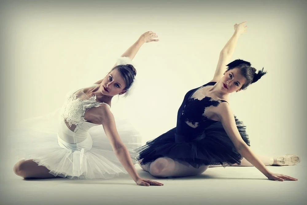 Swanettes Ballet Act Premium Dance Entertainment for Events HIRE-A-DANCER.COM Swanettes Ballet Act Premium Dance Entertainment for Events HIRE-A-DANCER.COM