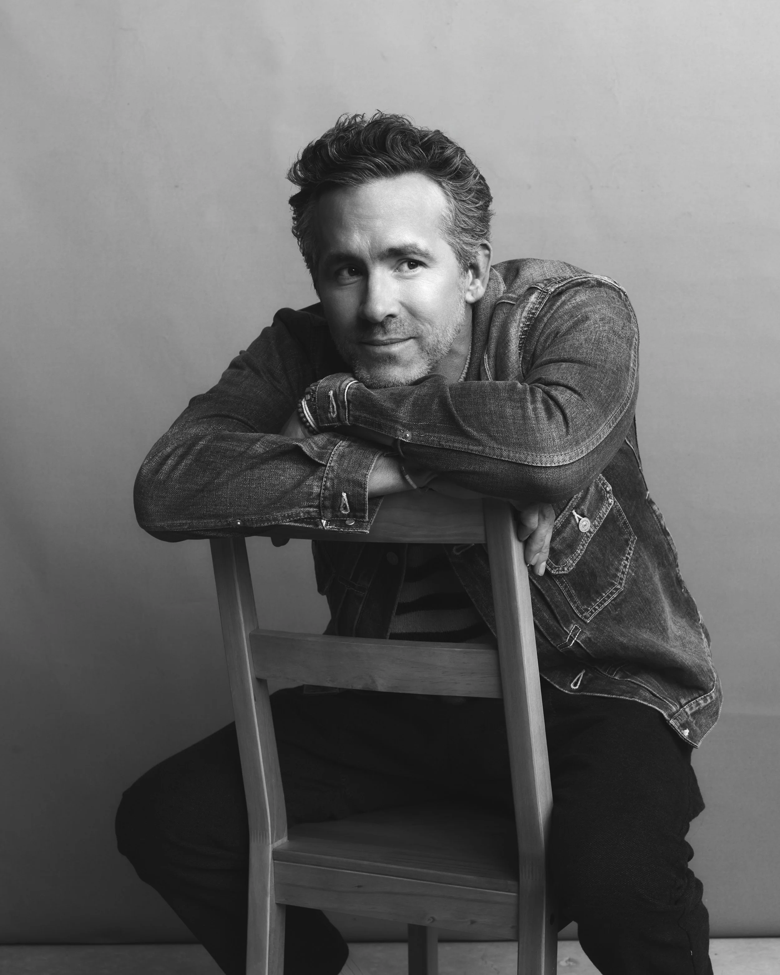 Celebrity, image 6 of 23