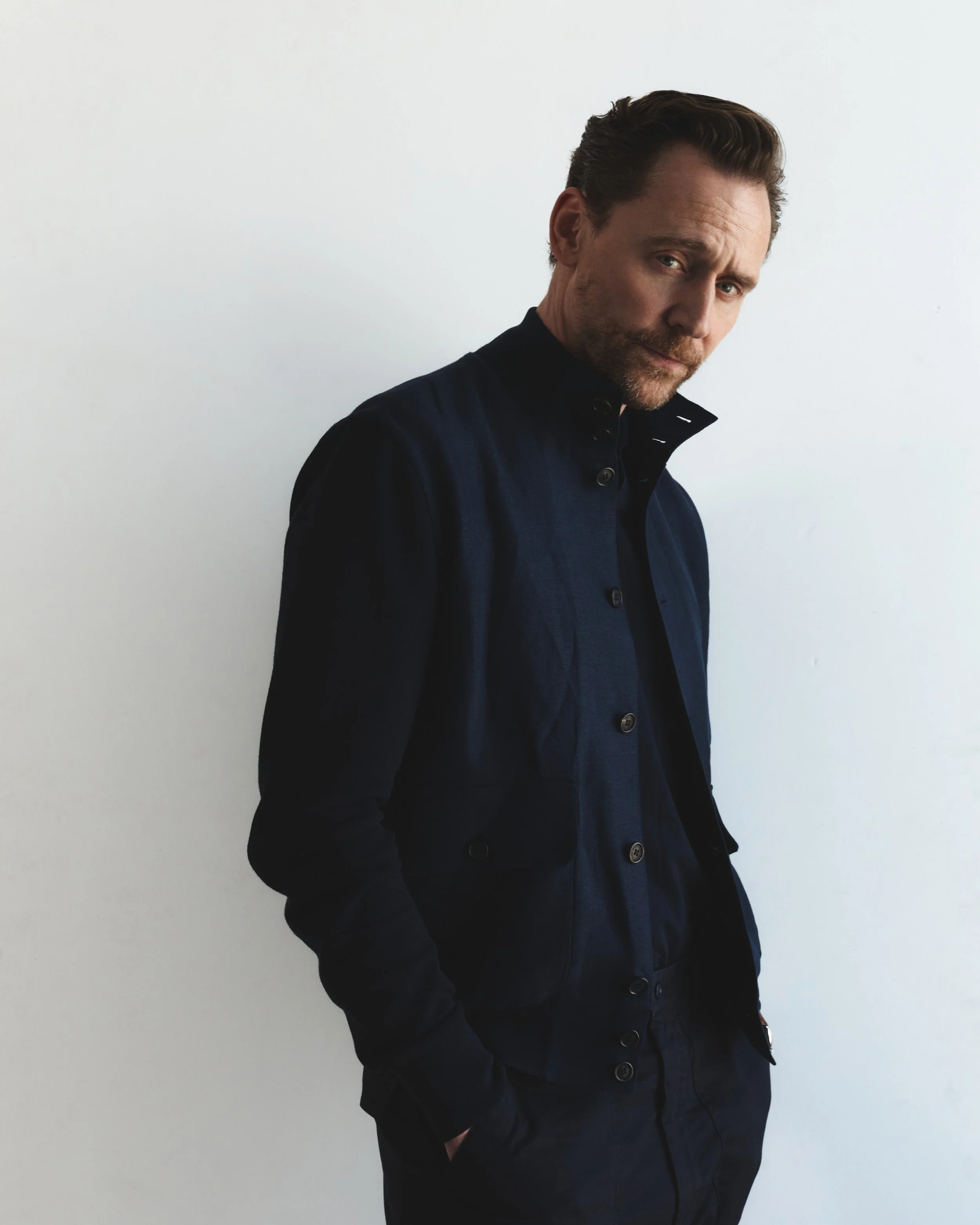 Celebrity, image 5 of 23