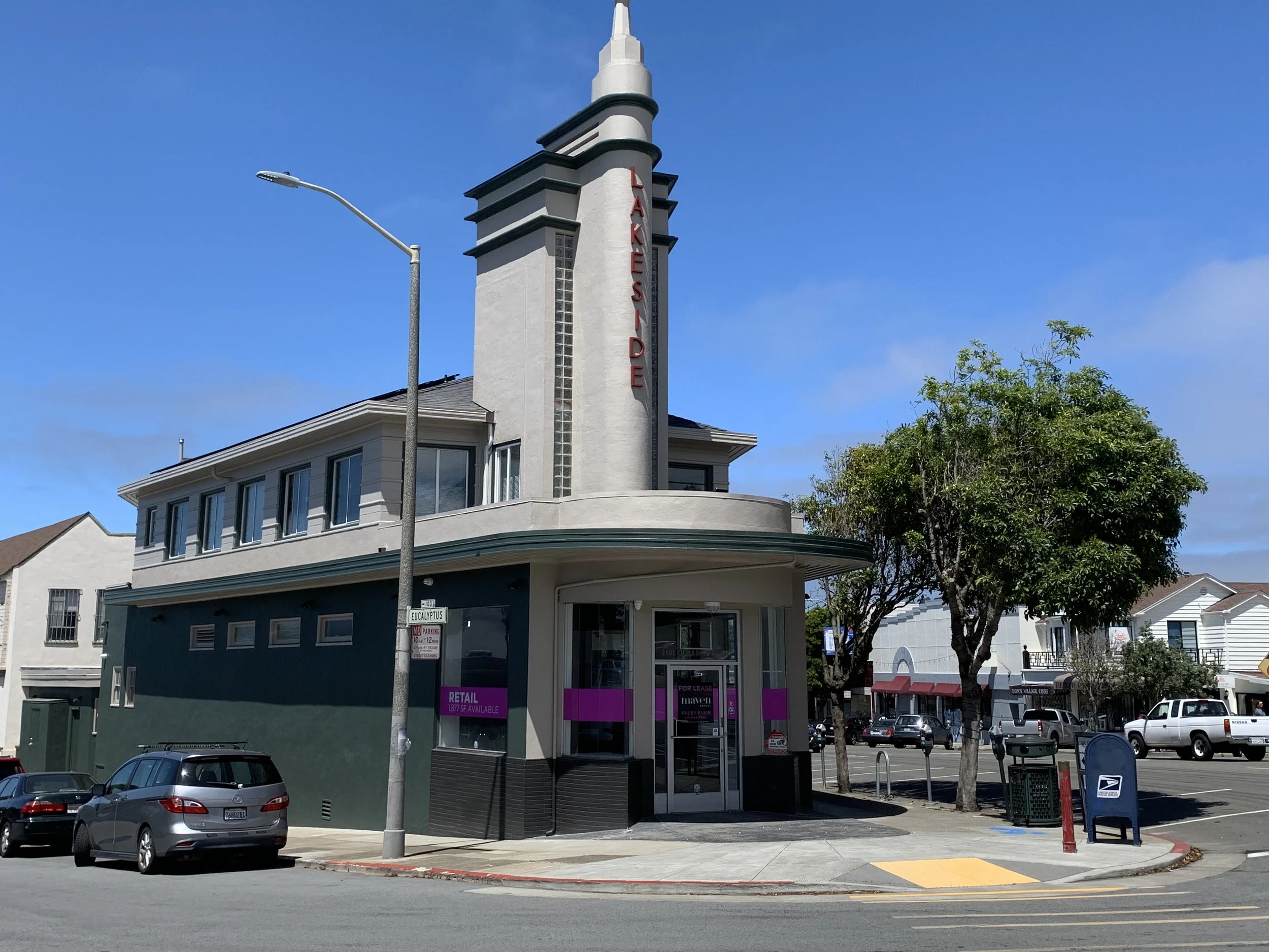 Vintage and Antique Collective.jpeg