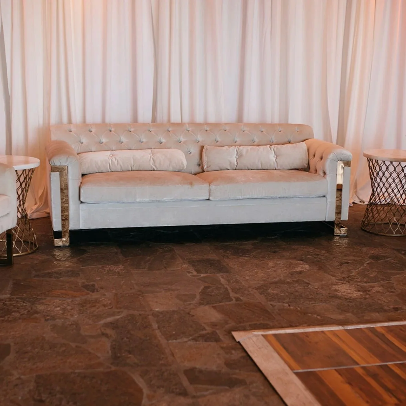 Rosemary+Sofa+at+Hunter+Museum.jpg