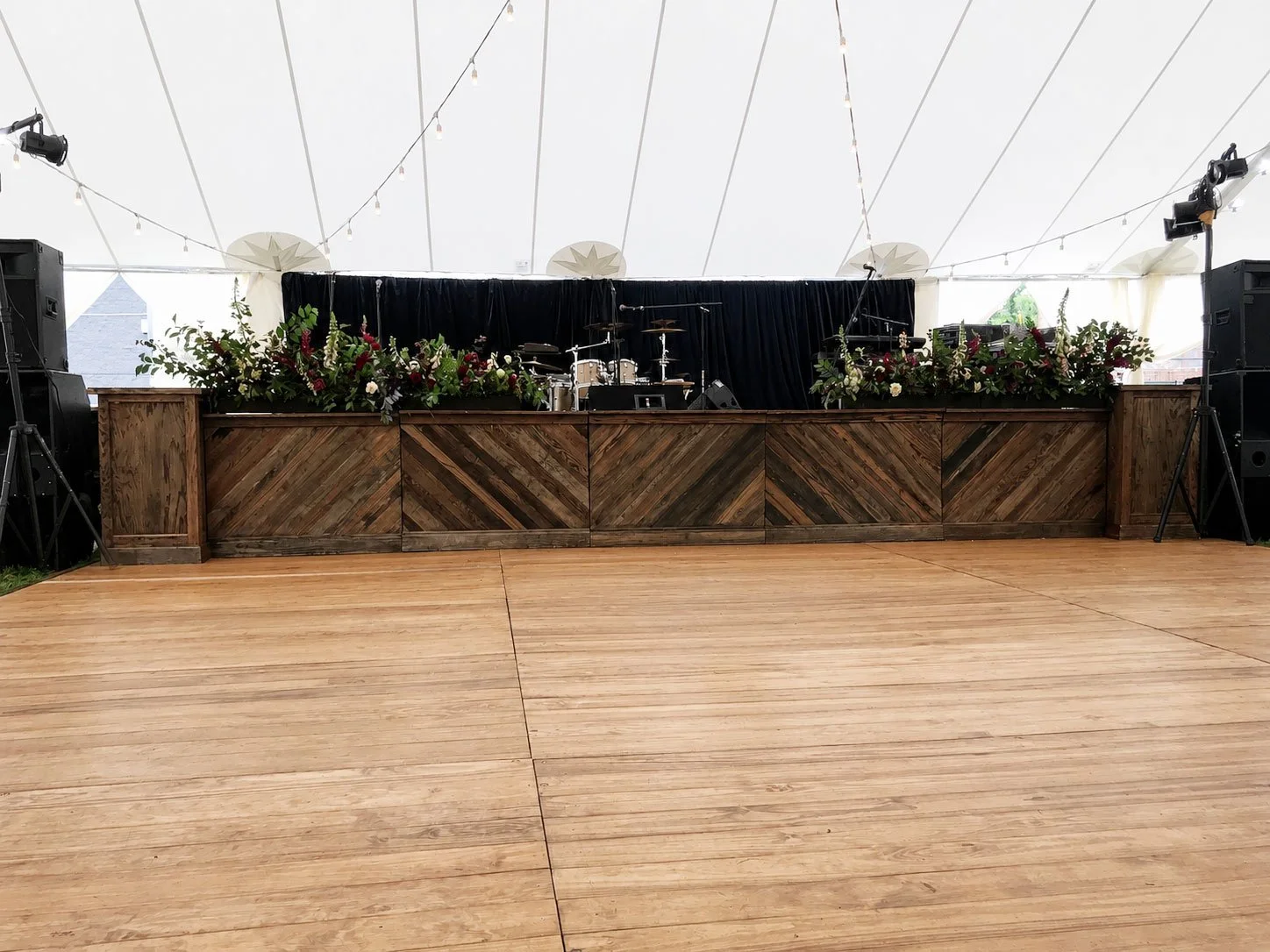 Herrringbone Stage Facade