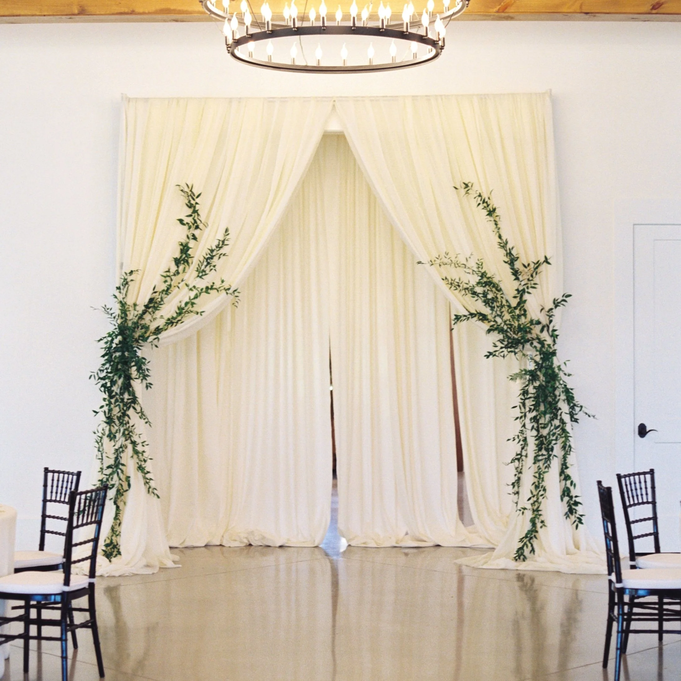 Renee_Dan_Marblegate_Farm_Wedding_Abigail_malone_Photography-357.jpg