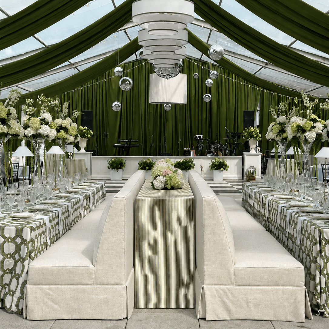 headTable_with+Carol.png