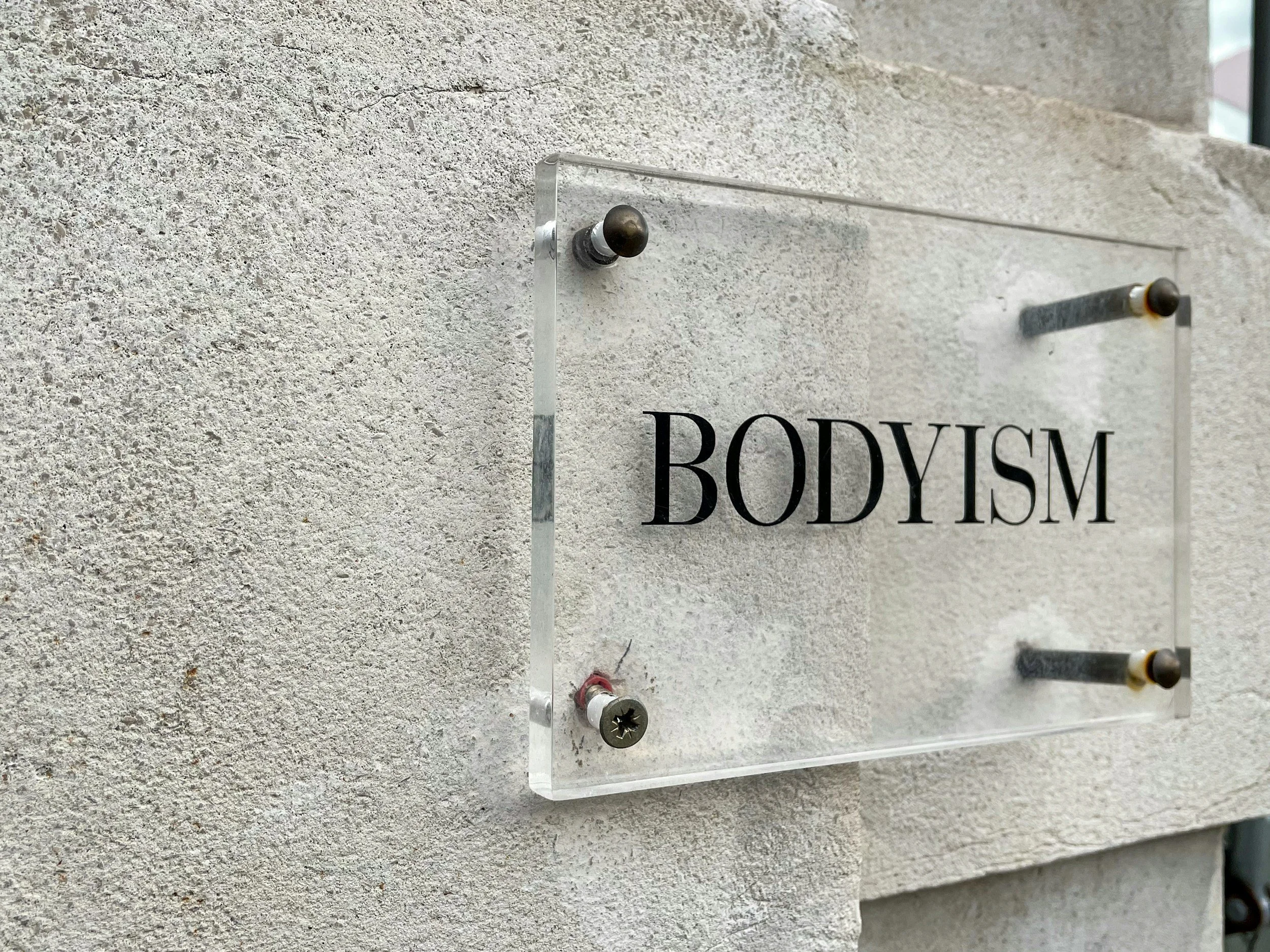 “Why Do I Hate My Body?” Understanding Body Image Through the Lens of a Complex Trauma Therapist in Orlando