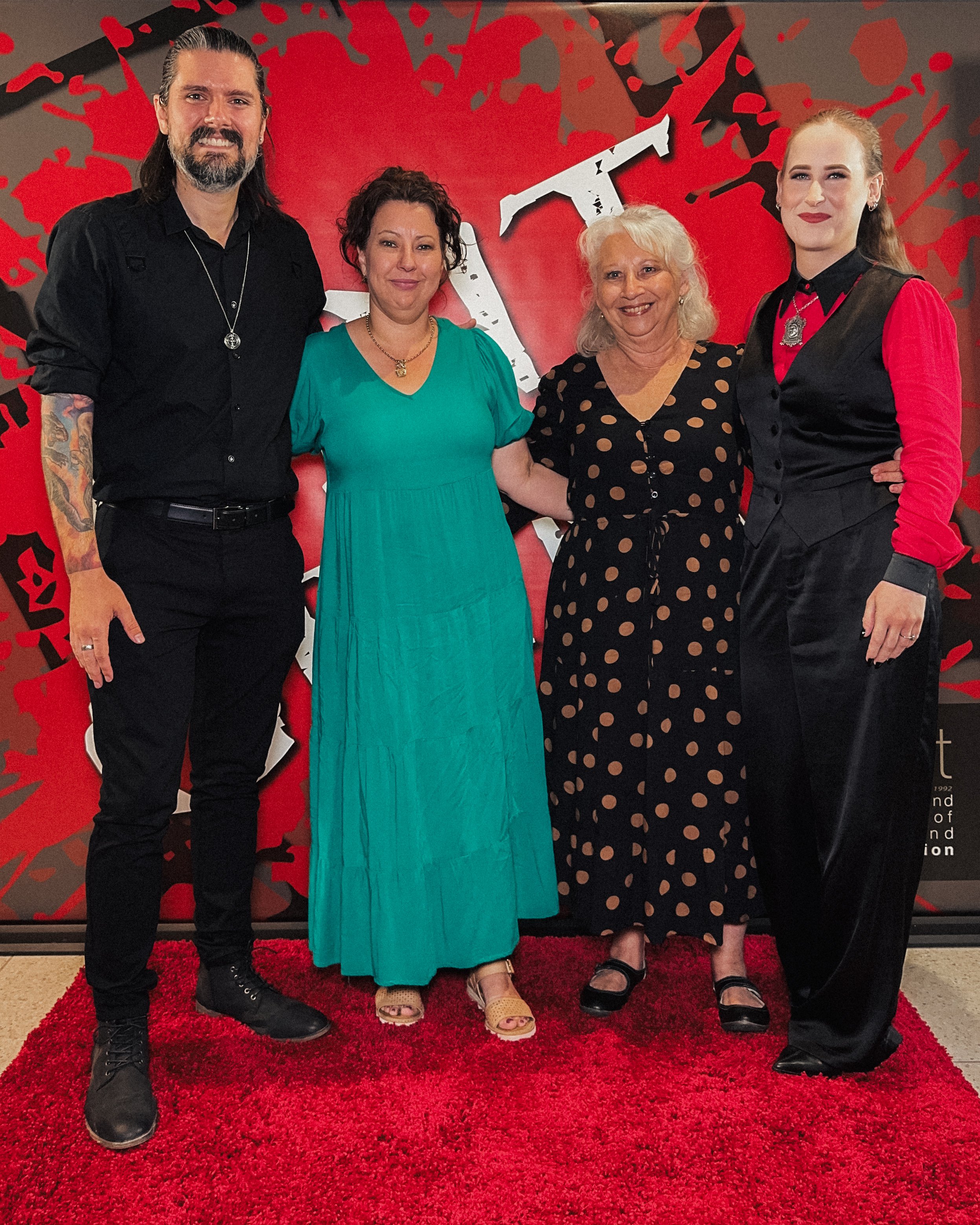 Facetune_15-10-2025-22-19-19.JPG