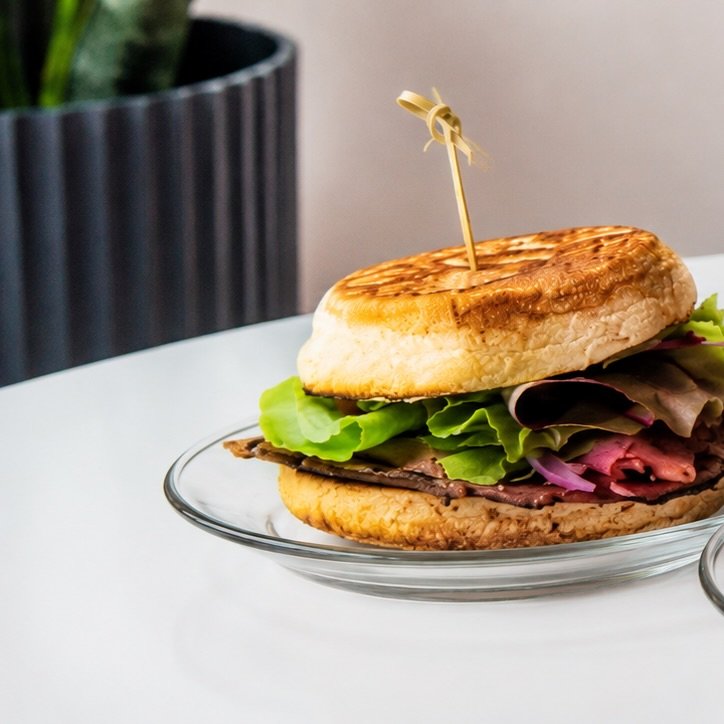 The ultimate &ldquo;anytime craving&rdquo; looks exactly like this. 🥪✨

Whether you&rsquo;re stopping by for a late breakfast, a quick midday bite, or that lunch you&rsquo;ve been dreaming about all morning, Ugly Duckling has the perfect sandwich wa