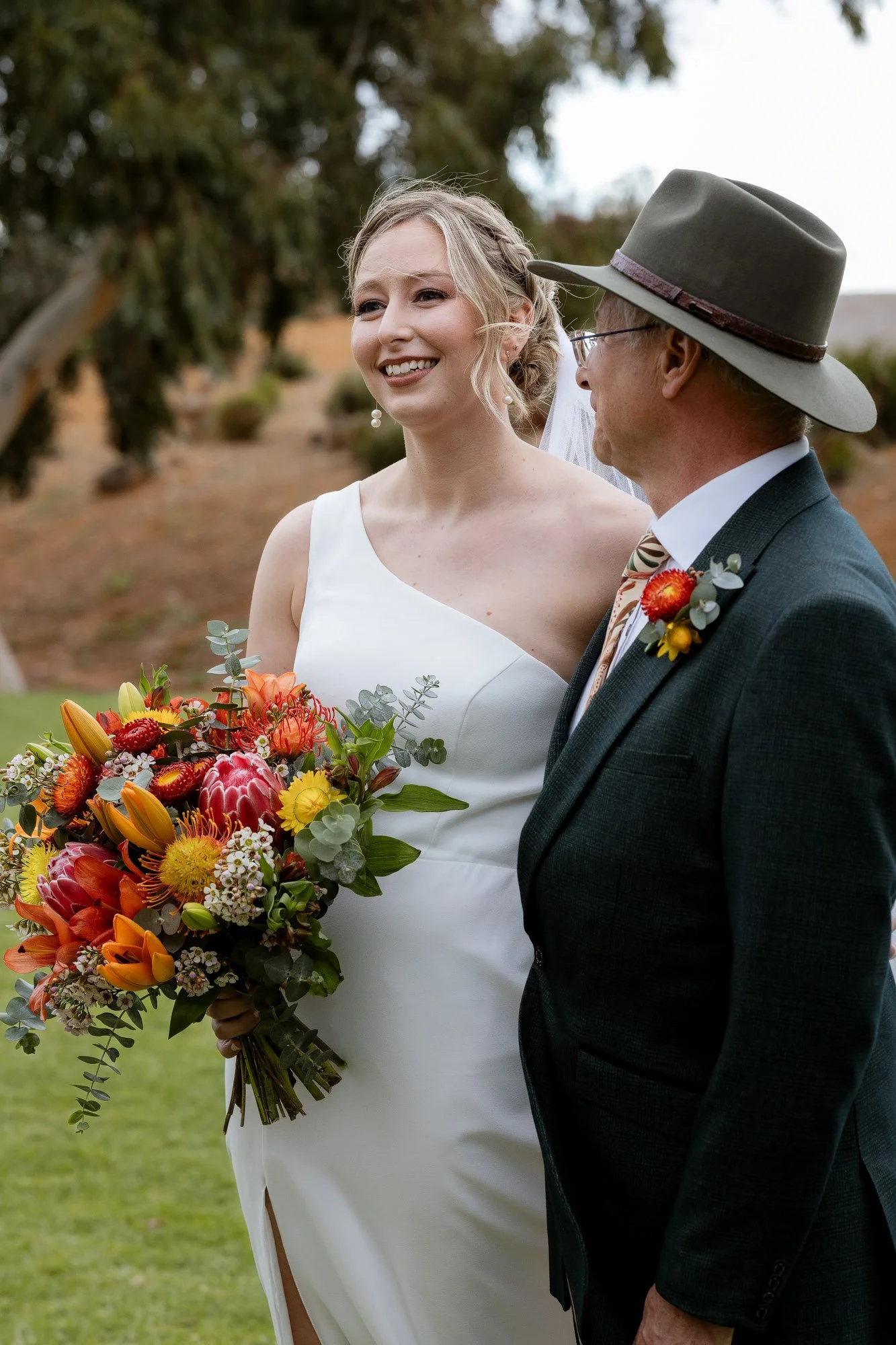 Bride and father walking down isle