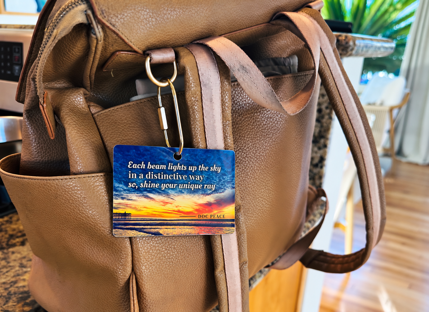 Unique-ray-ornament-on-bag.PNG