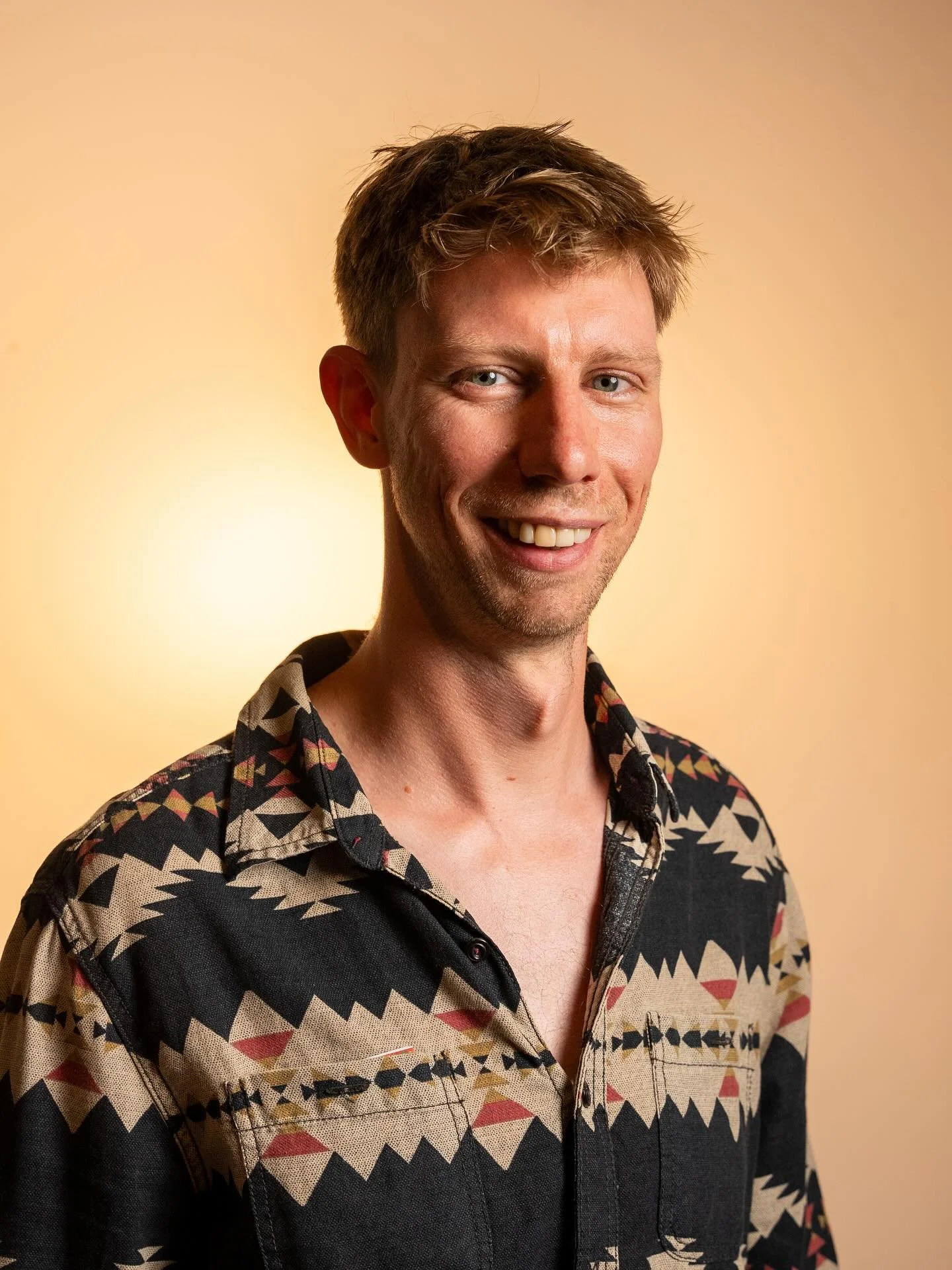 1. This is me. ➡️ 2. This is also me.

Thanks for the headshot @1101.productions. Thought I&rsquo;d show it side by side with the other shot, for balance. Because whilst I am wholly professional, I&rsquo;m also a bit of a goof.

Thought it&rsquo;d be