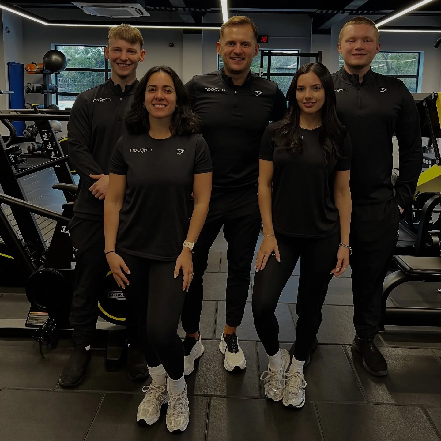 Teamwork is at the core of everything we do! At Neogym, we push, motivate and grow together 💫🏋🏻&zwj;♀️💪 

Join our gym today!  https://neogym.uk/memberships

#neogym #gym #join #meettheteam #aberdeen