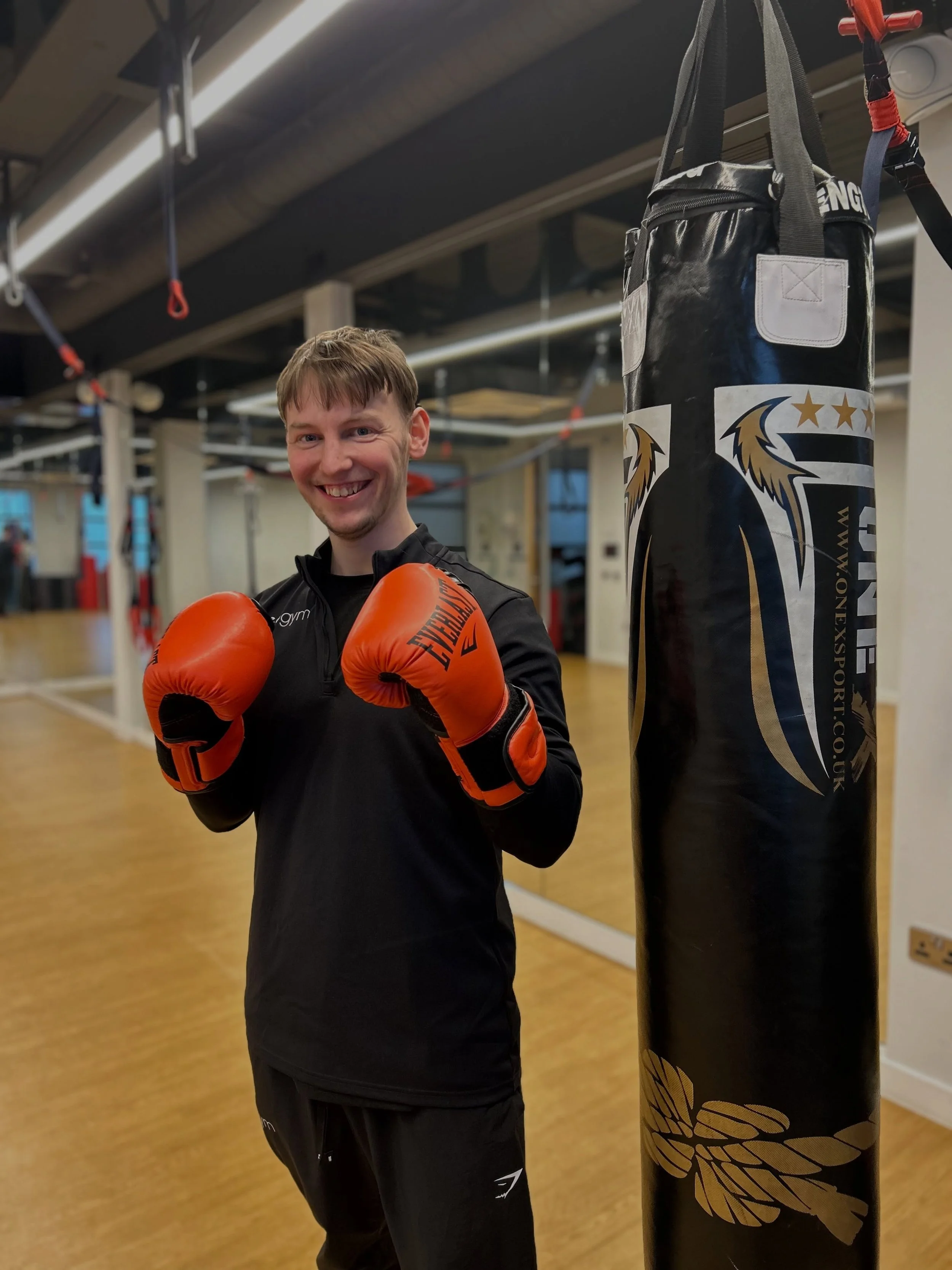 🥊BOXING with Jake Tuesdays 12-12:30pm

30minutes of high-intensity cardio, pad work &amp; bag combos. Punch hard, sweat harder 💦💦

#boxingclass #aberdeen #gym #cardio #padwork