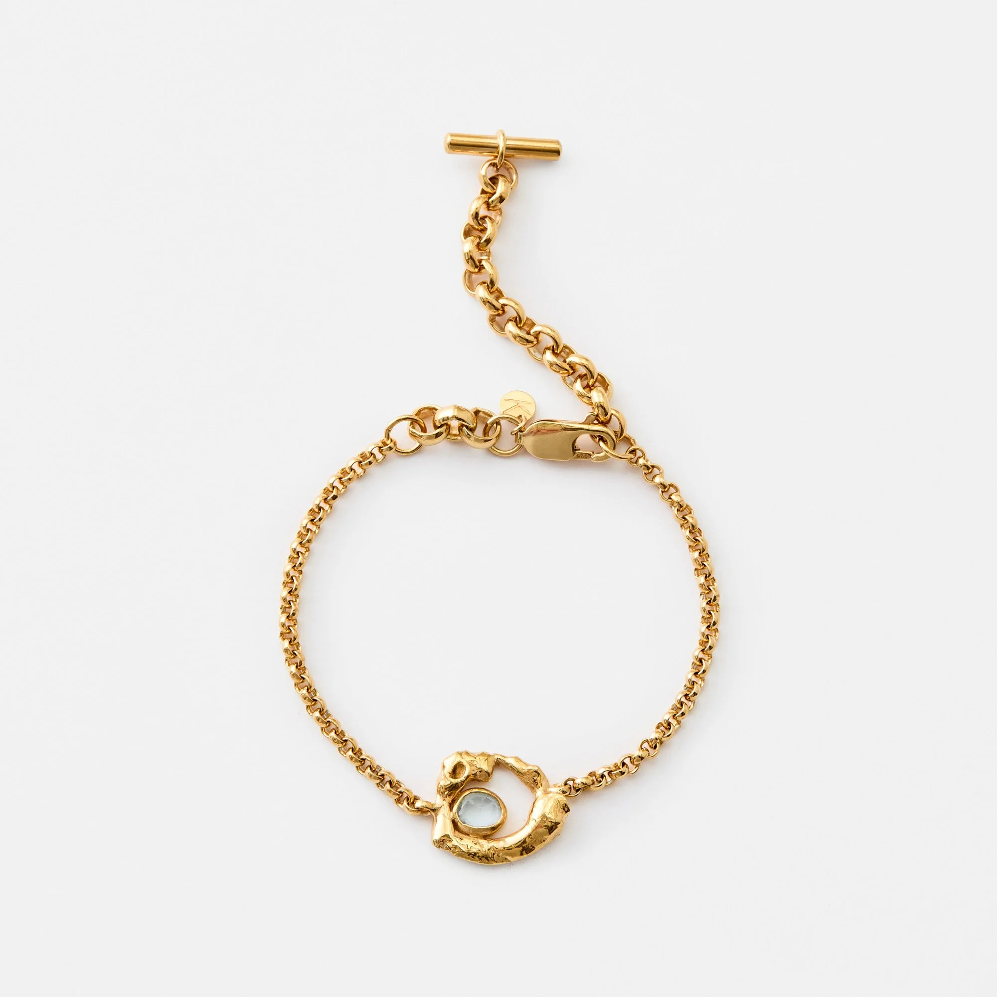 Toggle bracelet gold