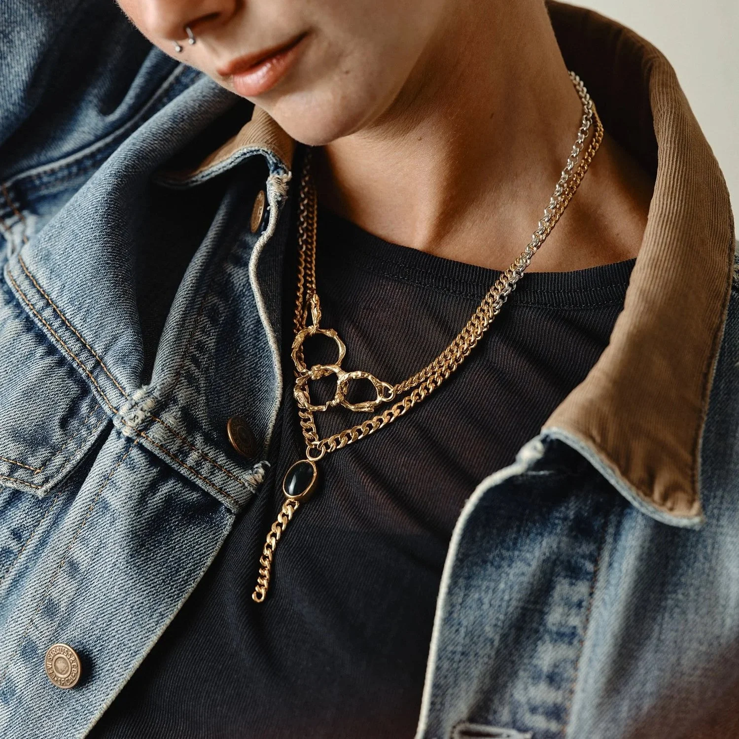 Two+tone+necklace+on+model.jpg