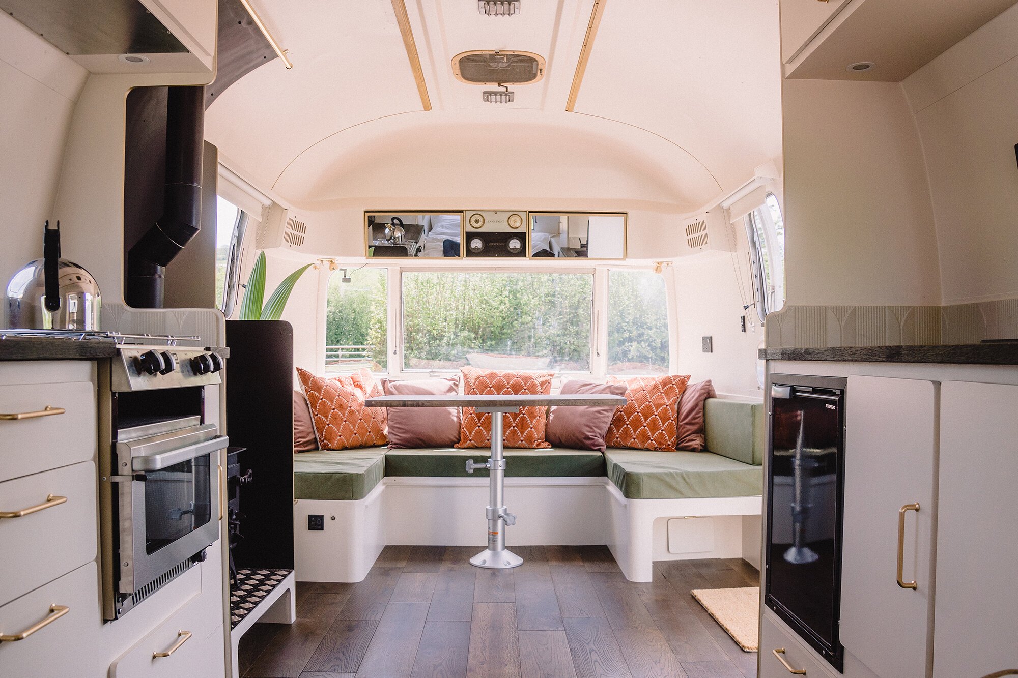 Airstream Safari - Kusti Camping - Devon Glamping