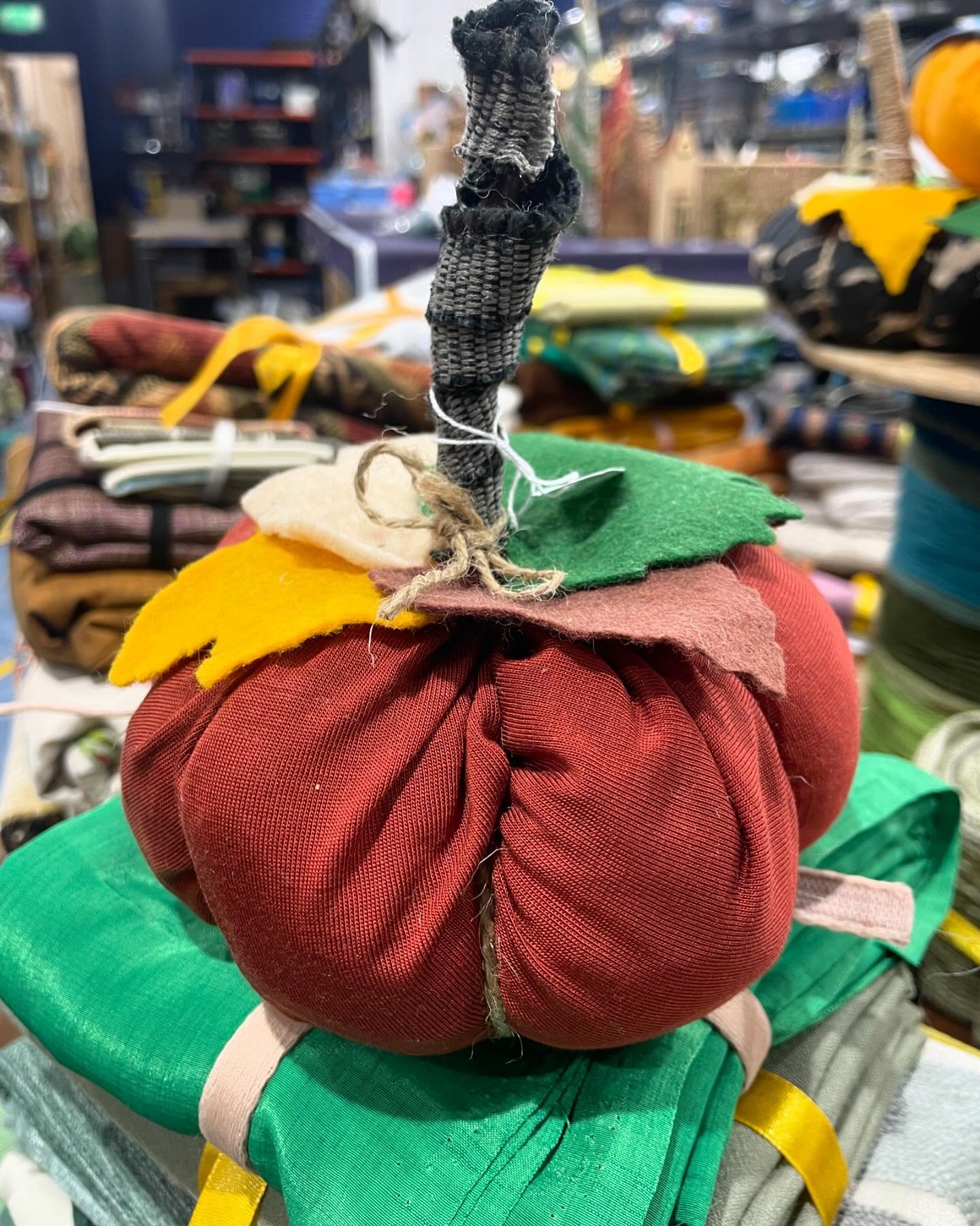 Our lovely pumpkins have come out of the window and are now for sale! We are open from 1200!
#refreshthemarketplace  #refreshwycombe #remakewycombe  #scrapstore  #recycle #reuse #upcycle