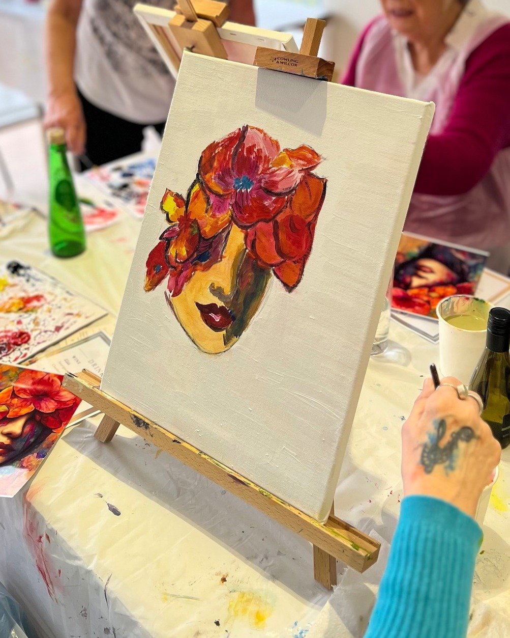As we gear up for another creative weekend, remember that our workshops are designed with beginners in mind. It's all about having fun and trying something new. ✨ So why not join us and surprise yourself with what you can create? 🖌️

#NoExperienceNe