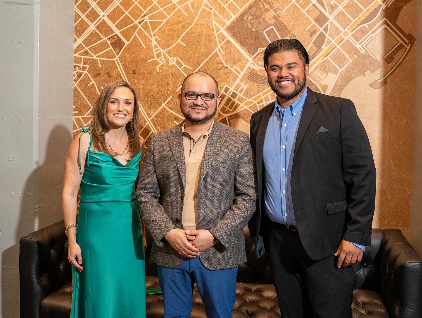 A wonderful night at @eatcatalu. We are grateful for our partnership with @mannyaflores and @quehospitality. A special shoutout to our team at @7thpeakmarketing for their hard work last night.

📸 @ciscosart_