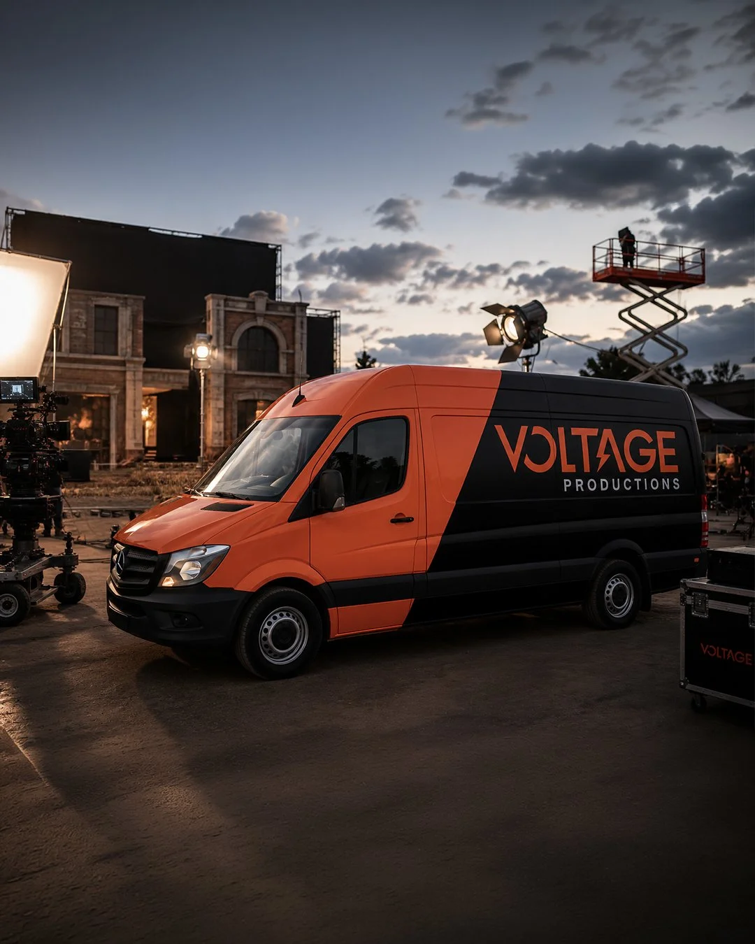 VOLTAGE_01.jpg