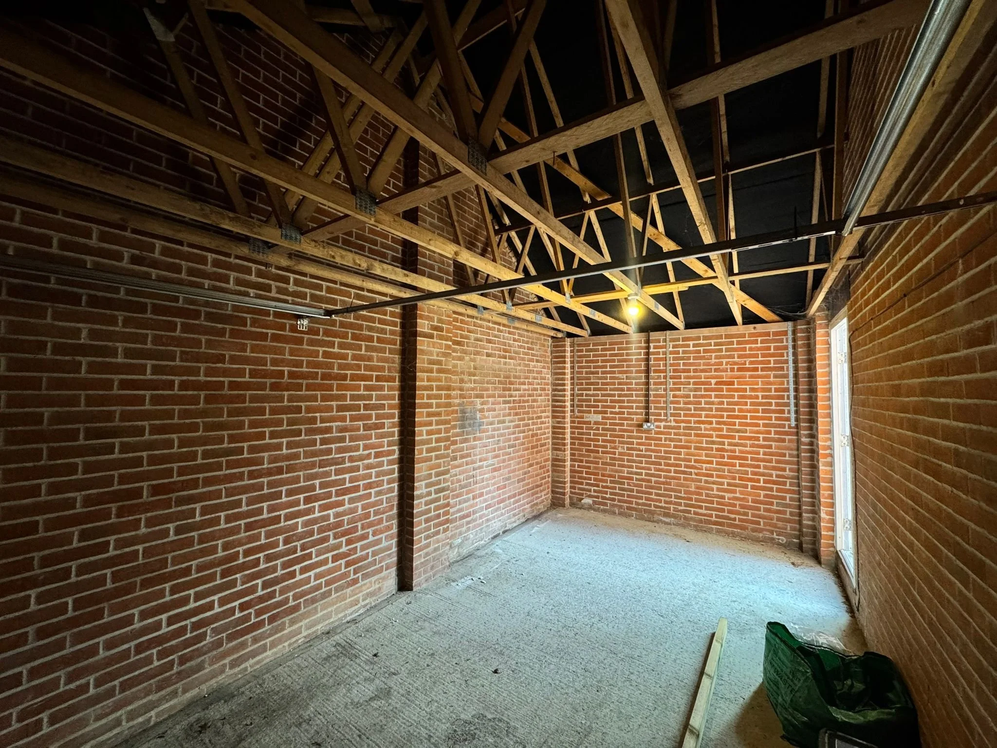 WhatsApp Image 2026-04-20 at 18.33.50 (1).jpeg