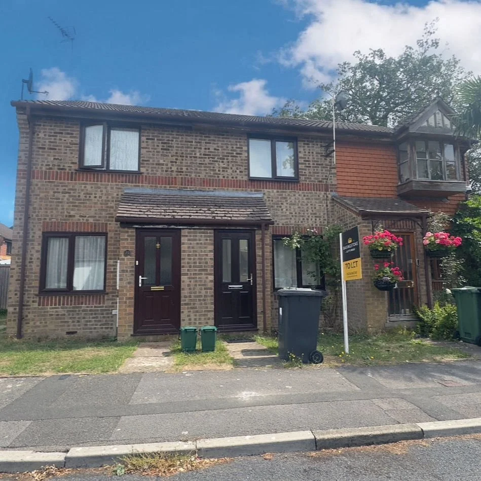 Aghemund Close | 2 Bedrooms | 1 Bathroom