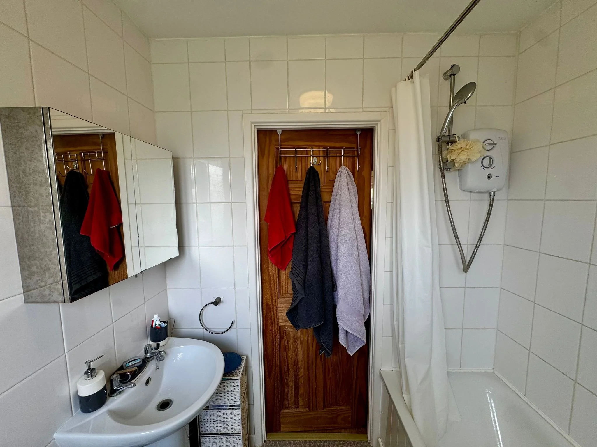 WhatsApp Image 2026-04-13 at 14.25.28 (4).jpeg