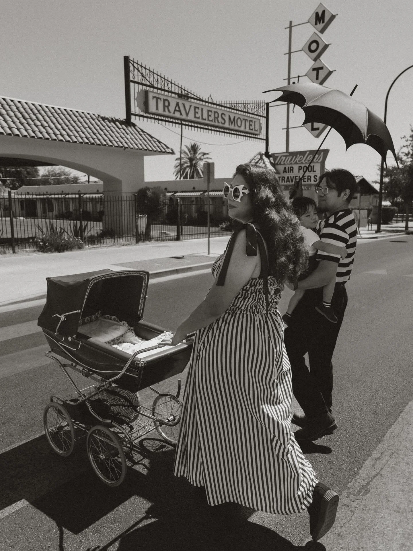OFFICIALLY on maternity leave, my friends 🖤

My assistant and I will still be answering inquiries, emails, and facilitating all current clients as best as possible until baby #2 is born, with a slight delay after he arrives 🖤

Although my first wed