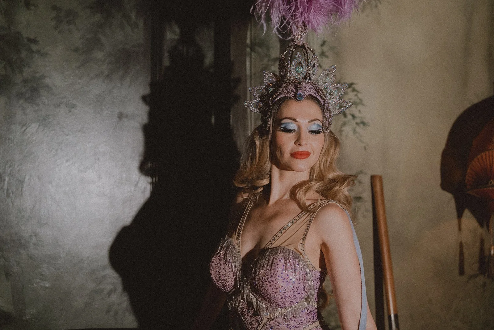 Wide shot of Gypsy Wood posing during a performance at Superfrico