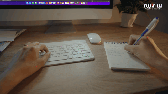 FUJIFILM_V1-0005.gif
